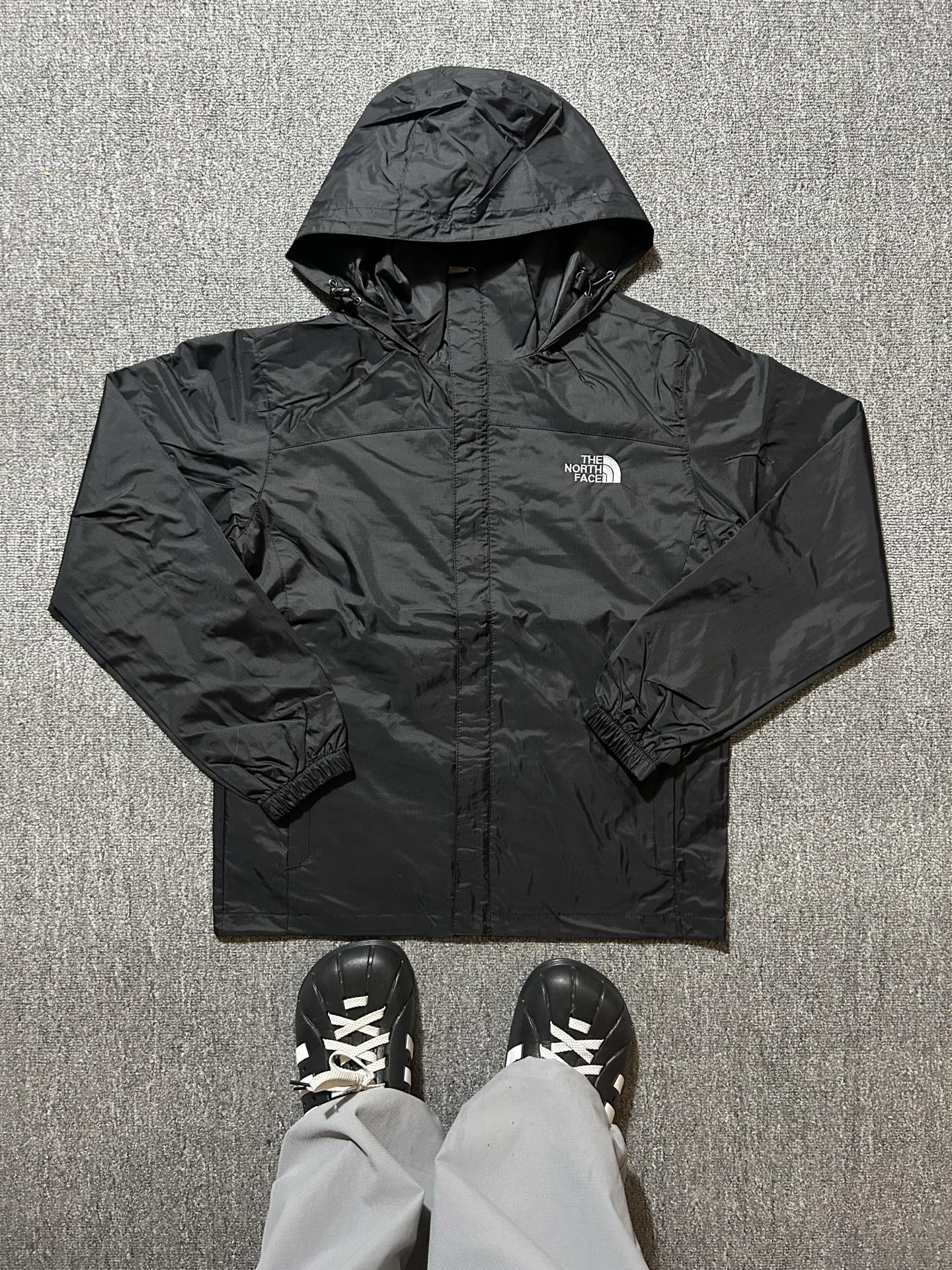 100💰
款号#FF1898 北面秋季新款尼龙风衣
防水性能拉🈵 4D涂层
尺码:M-XXXXL