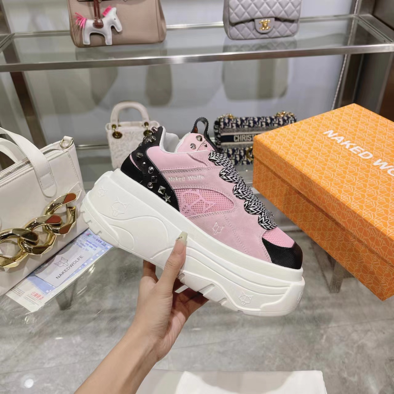 New NAKEEDWOLFE Shoes 2023 Collection: Comfortable, Stylish, and Lightweight with Oxen Skin - 图片 3