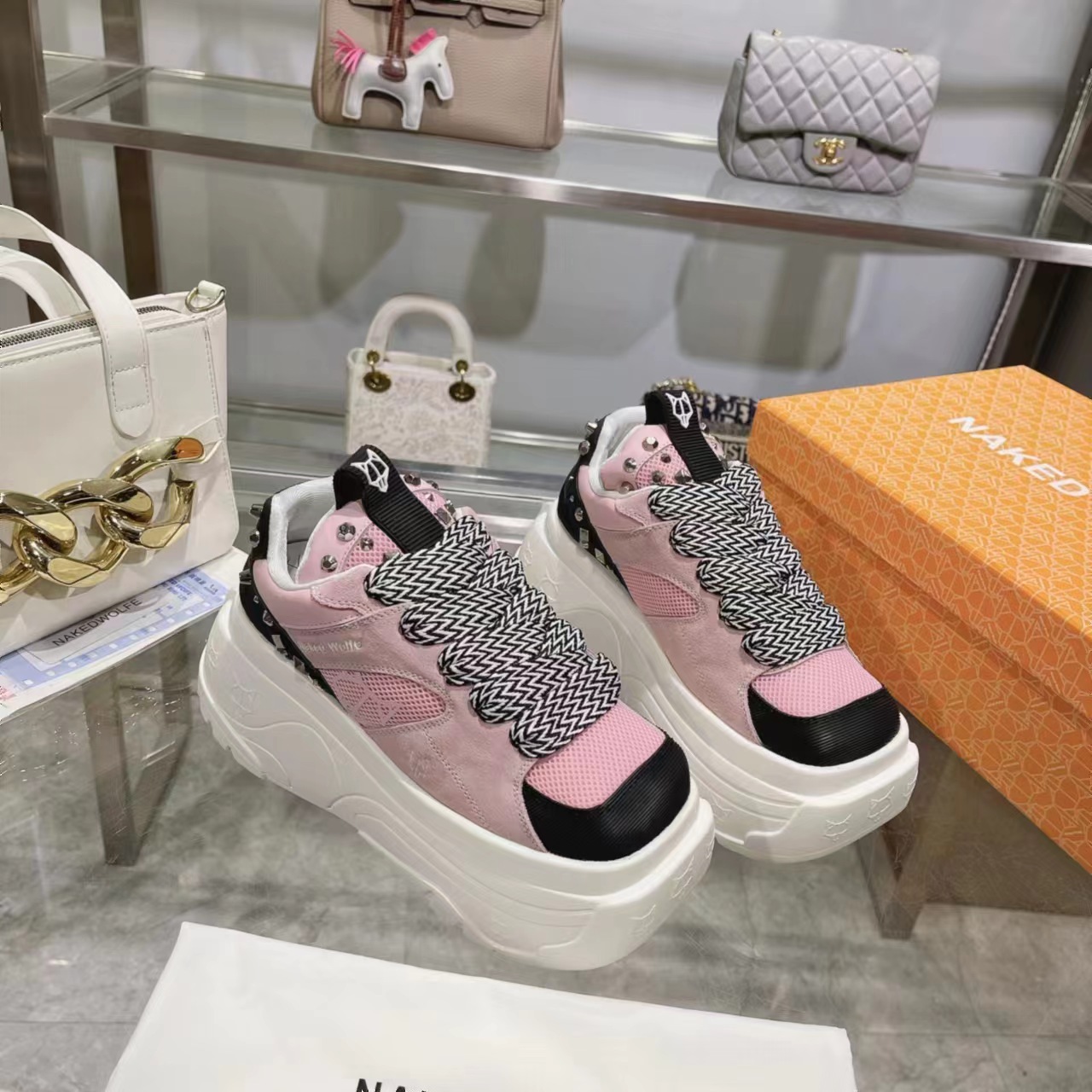 New NAKEEDWOLFE Shoes 2023 Collection: Comfortable, Stylish, and Lightweight with Oxen Skin - 图片 6