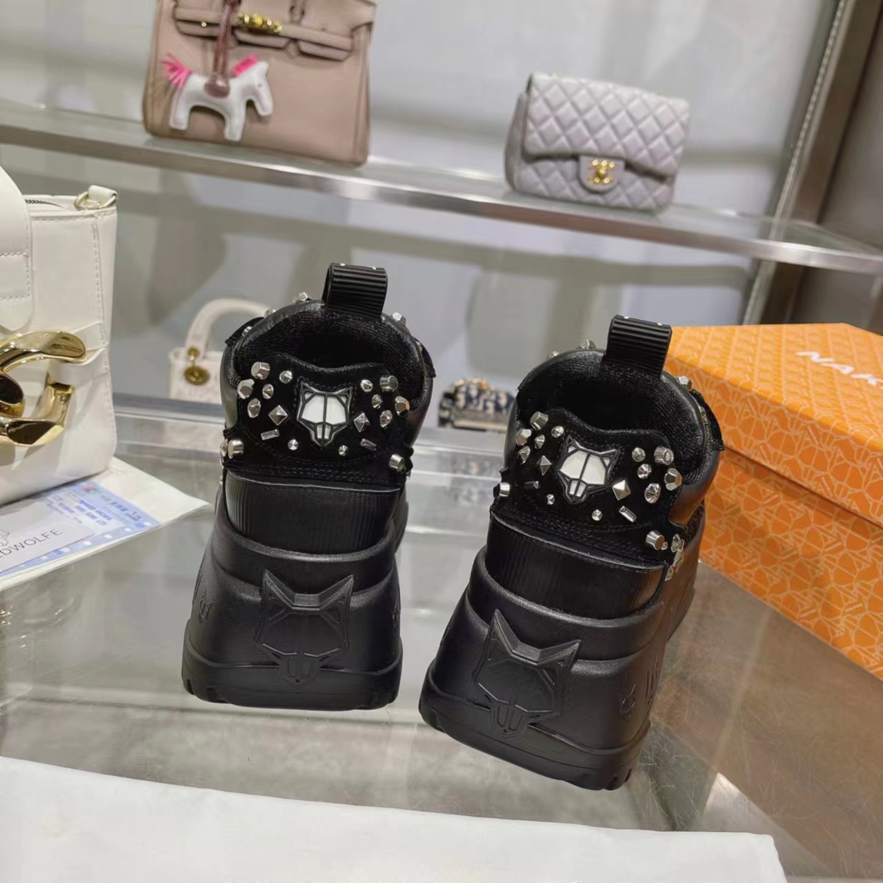 New NAKEEDWOLFE 2023 Collection: Comfortable Heeled Boots for Petite Women - 图片 9