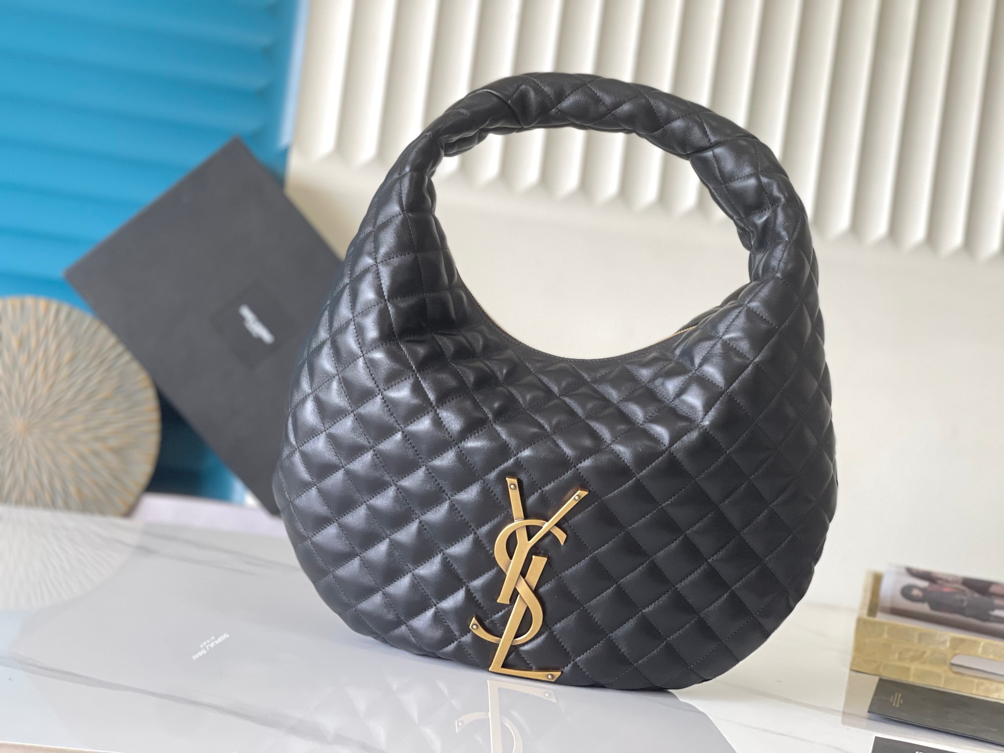 Sac épaule YSL ICARE en agneau, matelassé