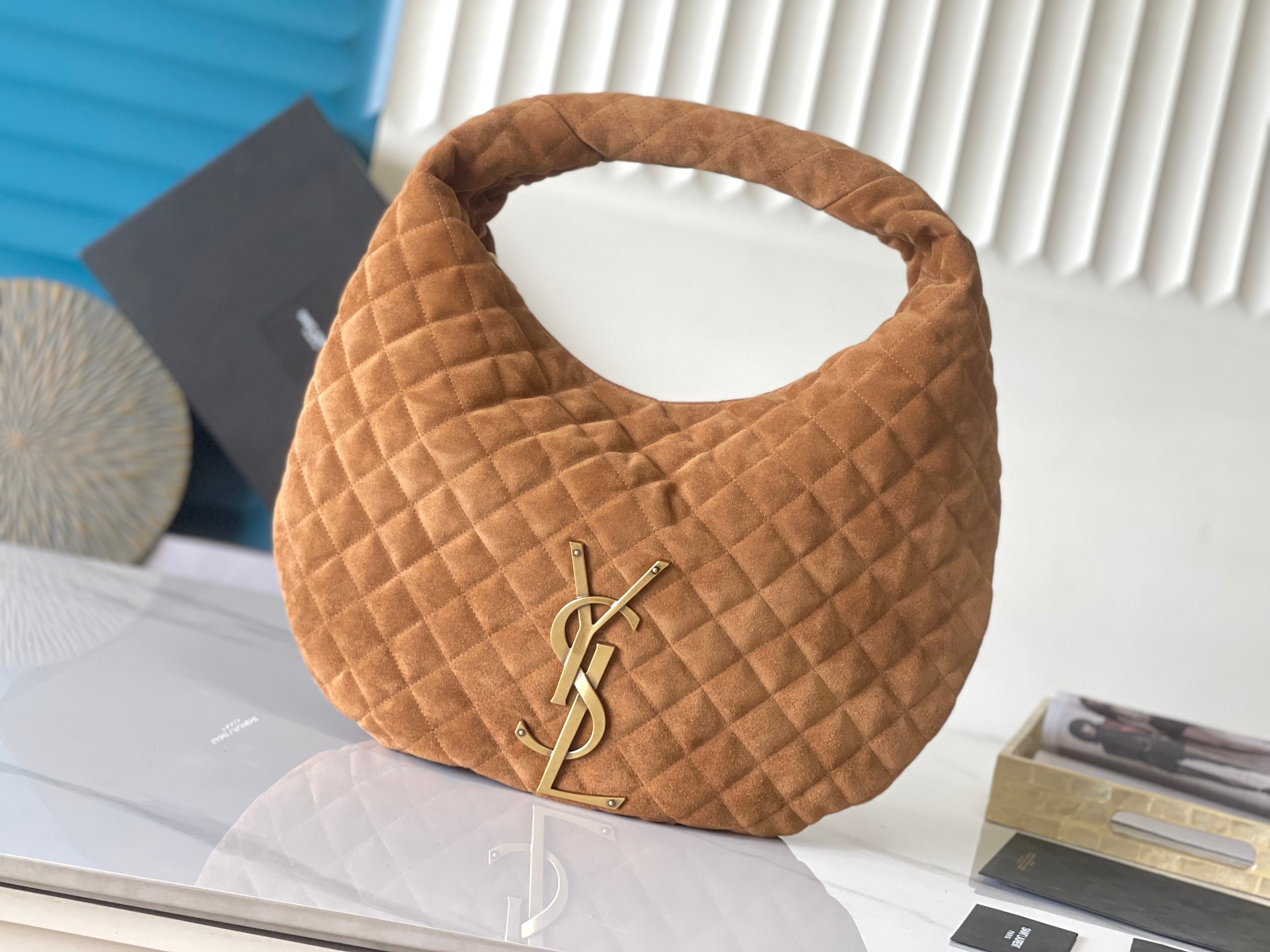 YSL ICARE Grand sac à main matelassé