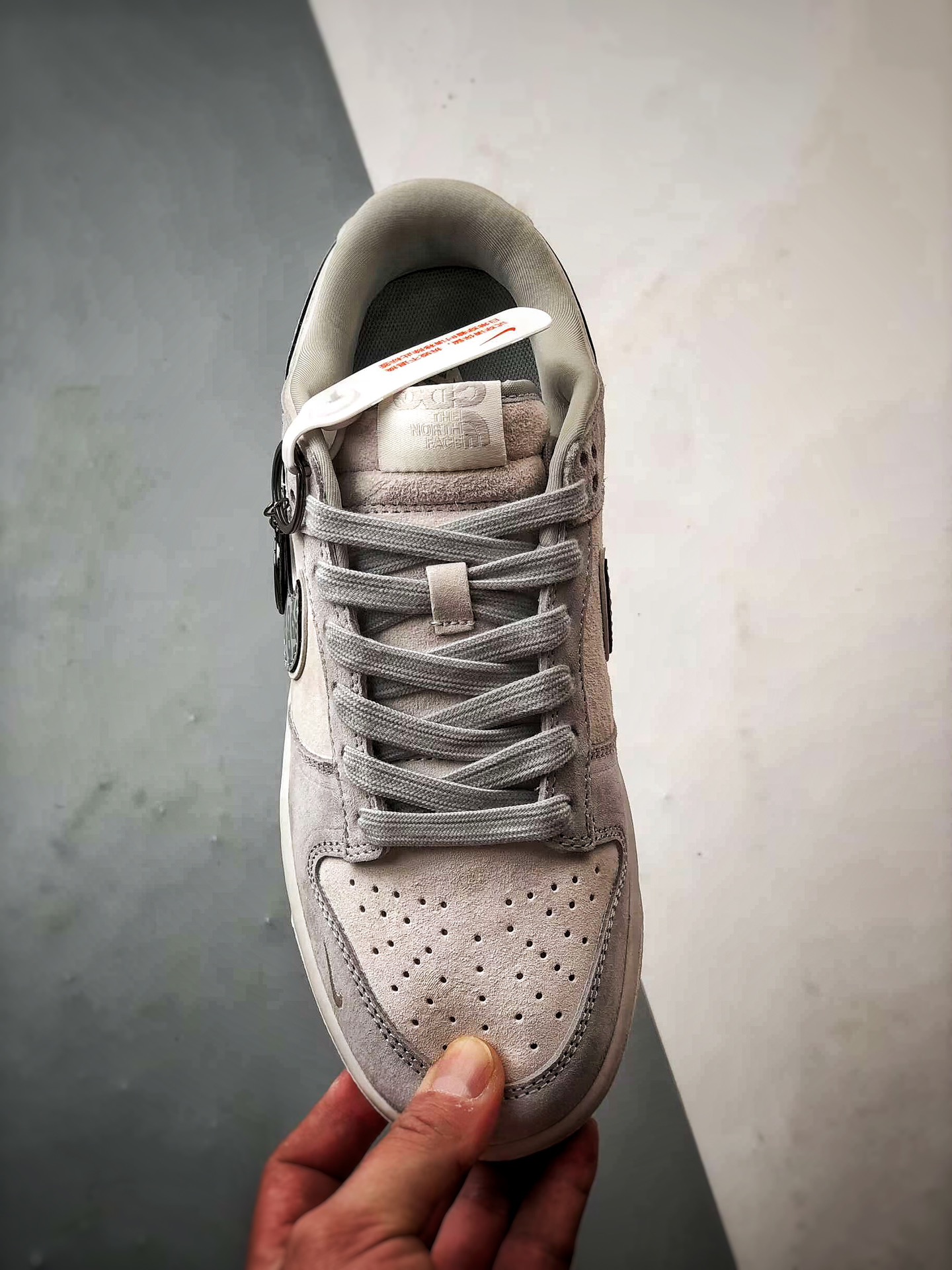 CX专供 毒版公司货 【NK】 NK Dunk Low Retro "DIY高端定制" 北面CDG米灰反光钩 低帮休闲运动板鞋 原装头层材料 用料绝不含糊 独家版型蒸餾加工帶來的是更好的视觉和脚感体验 清洁度 电绣工艺 皮料切割干净无任何毛边 细节完美 货号：DQ1098-399 Size：36 36.5 37.5 38 38.5 39 40 40.5 41 42 42.5 43 44 44.5 45