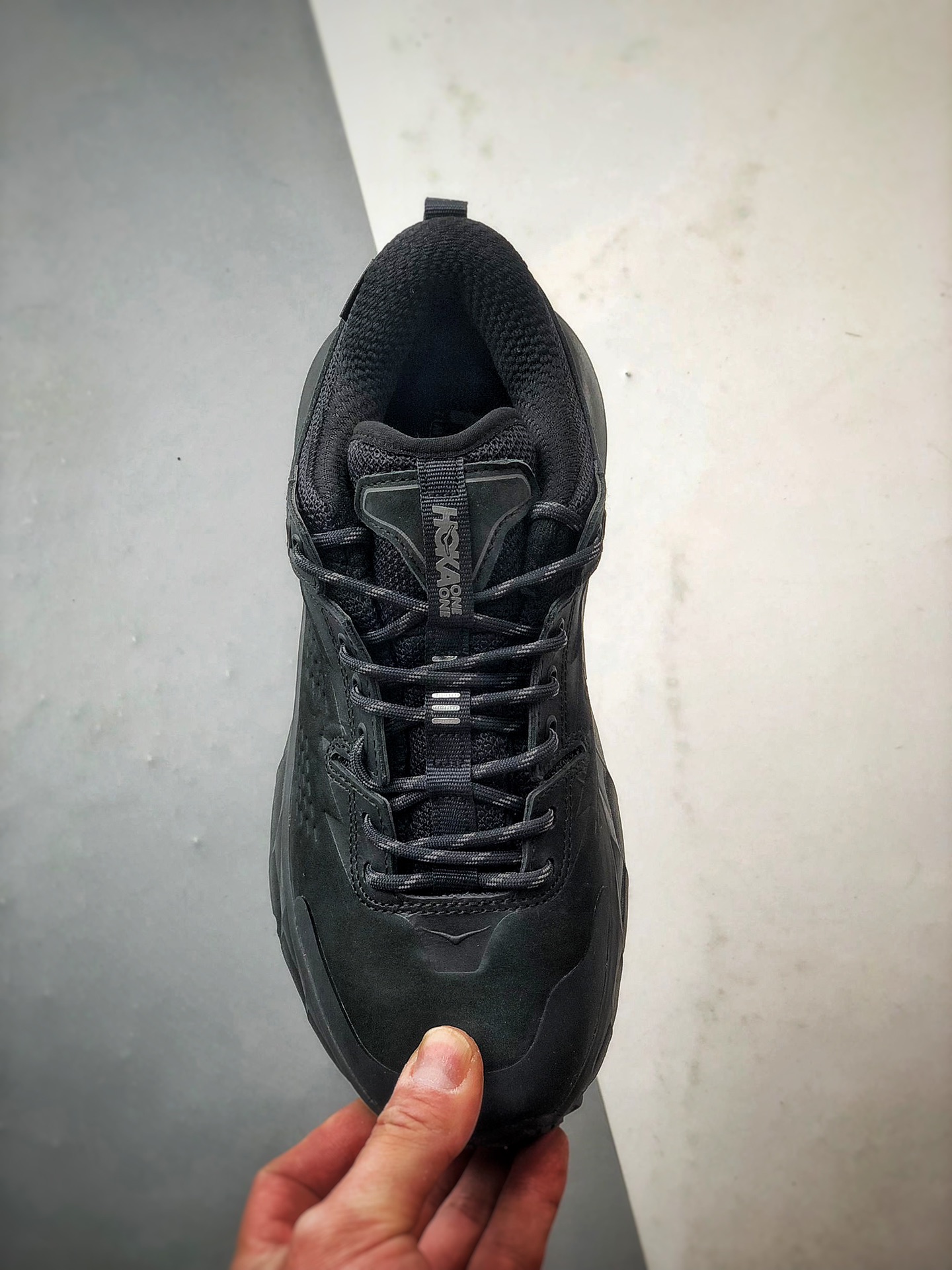 Hoka One One Kaha Low GTX 黑色 卡哈耐磨減震低帮户外功能运动鞋  1118586-BCCG