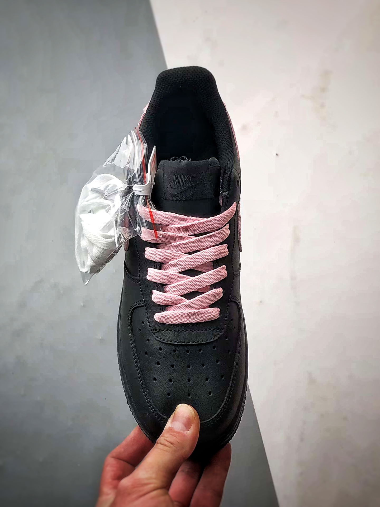 【定制球鞋】Air Force 1 Low 粉色双钩 黑粉 经典休闲运动板鞋  CW2288-028