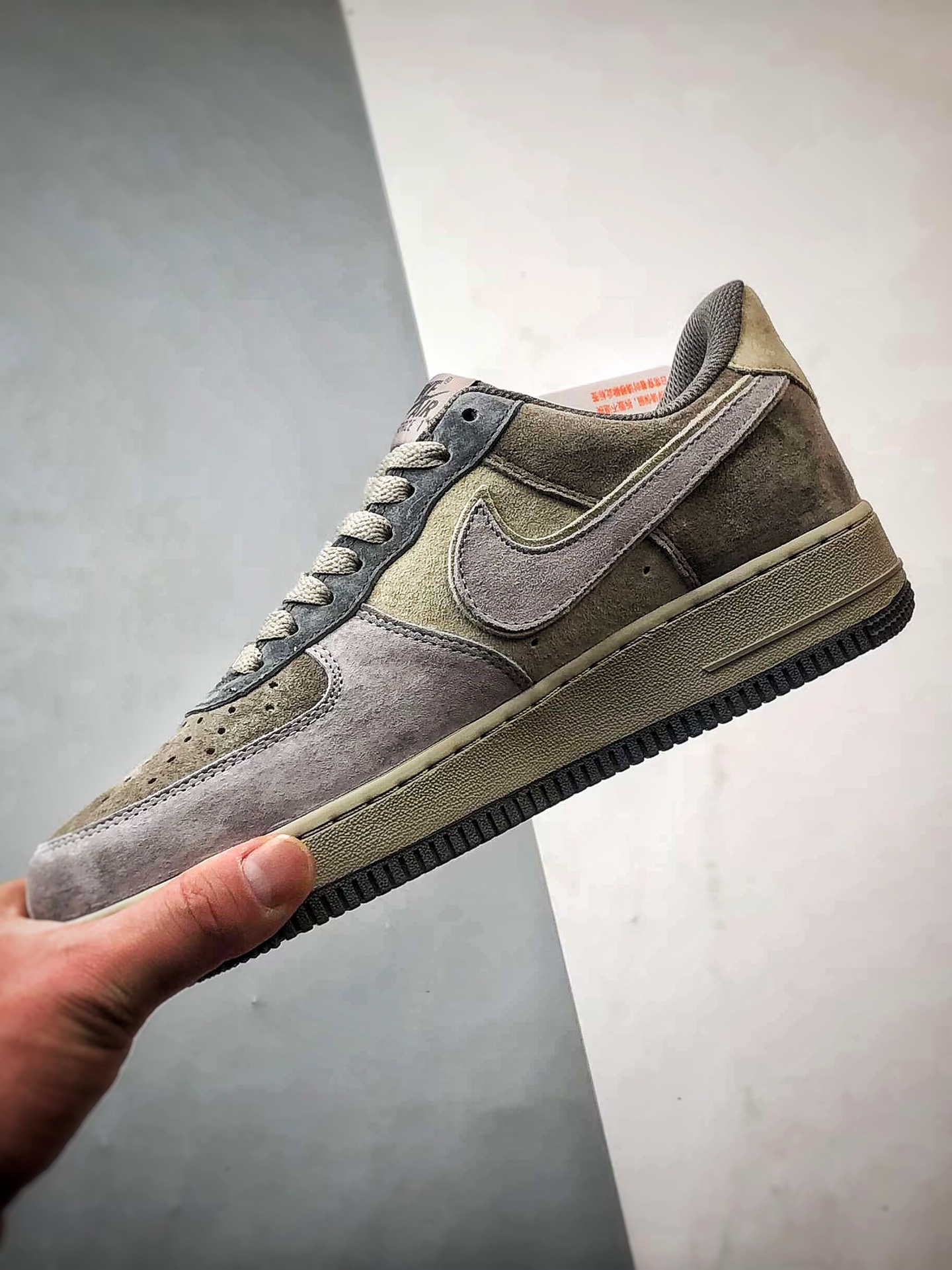 Air Force 1 '07 Low 蛇年灰棕麂皮 YD2425-606