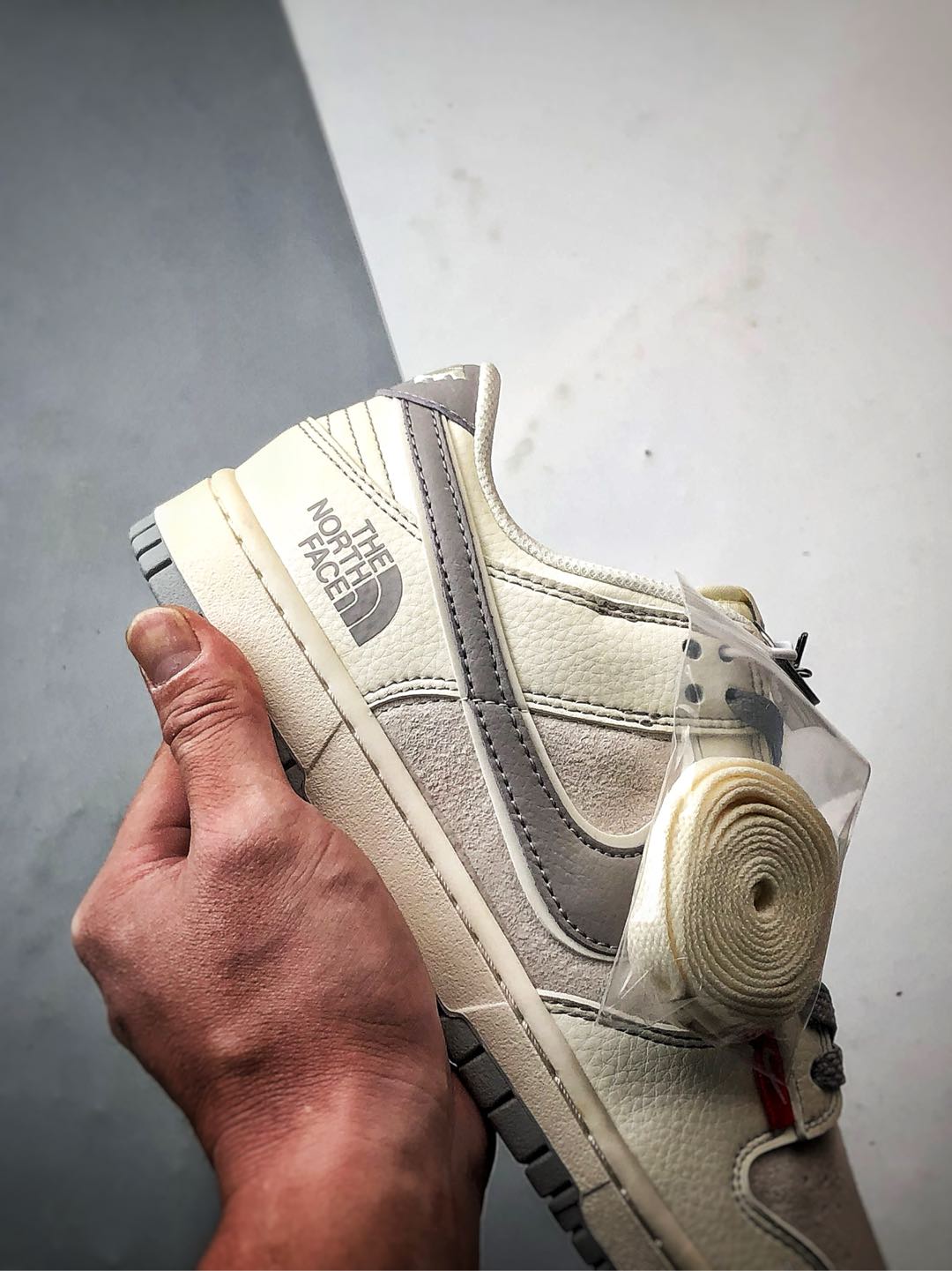 NK Dunk Low Retro ”DIY高端定制” 北面红标米白灰 低帮休闲运动板鞋   BB7518-015