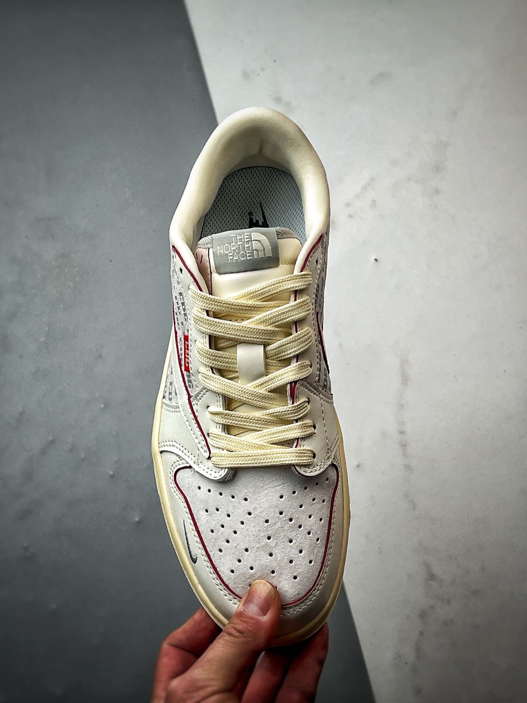 Air Jordan 1 Low OG ”高端定制” 北面米白红线倒钩 AG3702-808