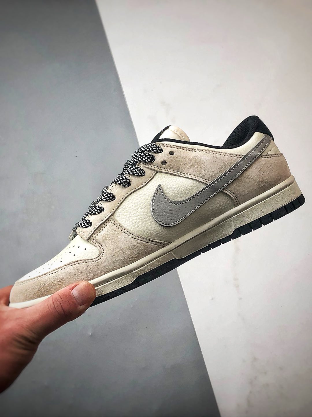 NK Dunk Low Retro ”DIY高端定制” 斯图西米灰黑双钩 低帮休闲运动板鞋 DJ2024-061