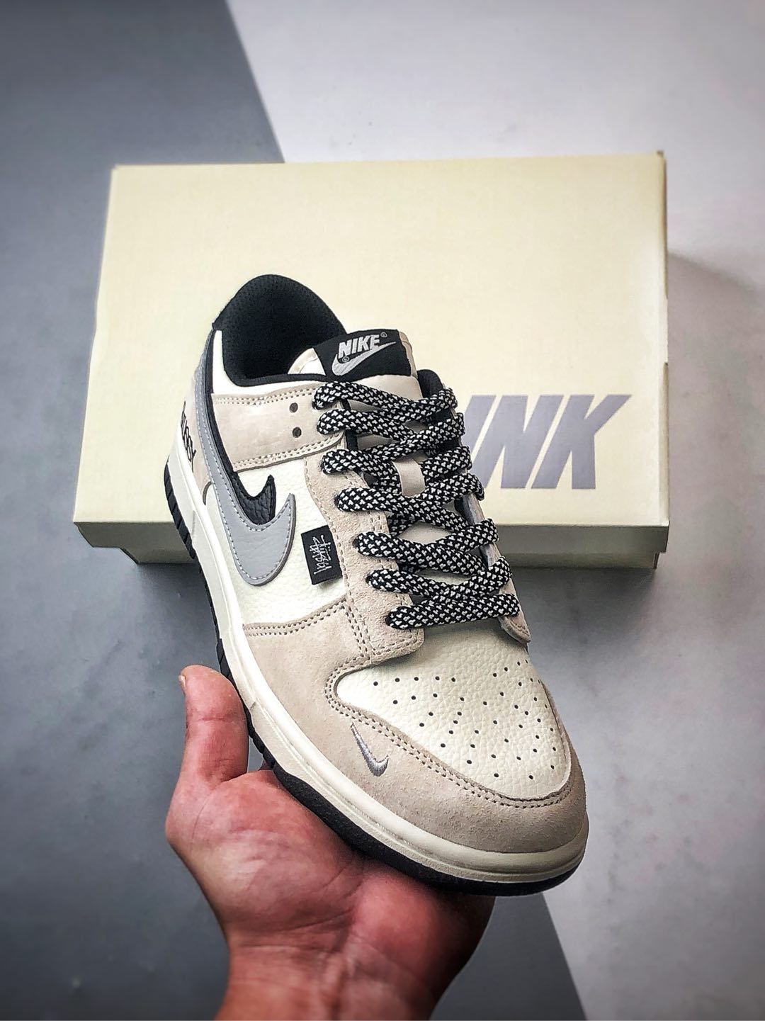 NK Dunk Low Retro ”DIY高端定制” 斯图西米灰黑双钩 低帮休闲运动板鞋 DJ2024-061