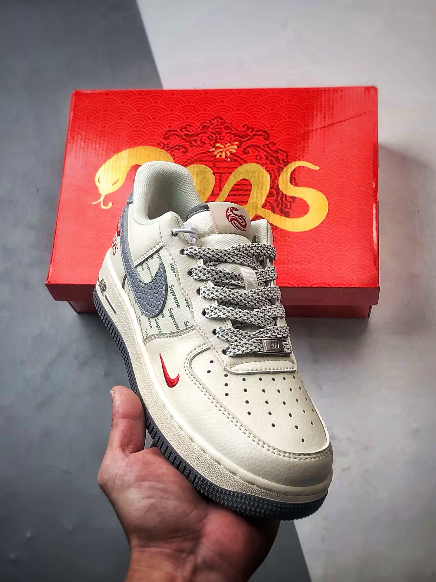 Sup x Air Force 1 Low 蛇年米白灰  XS1958-503