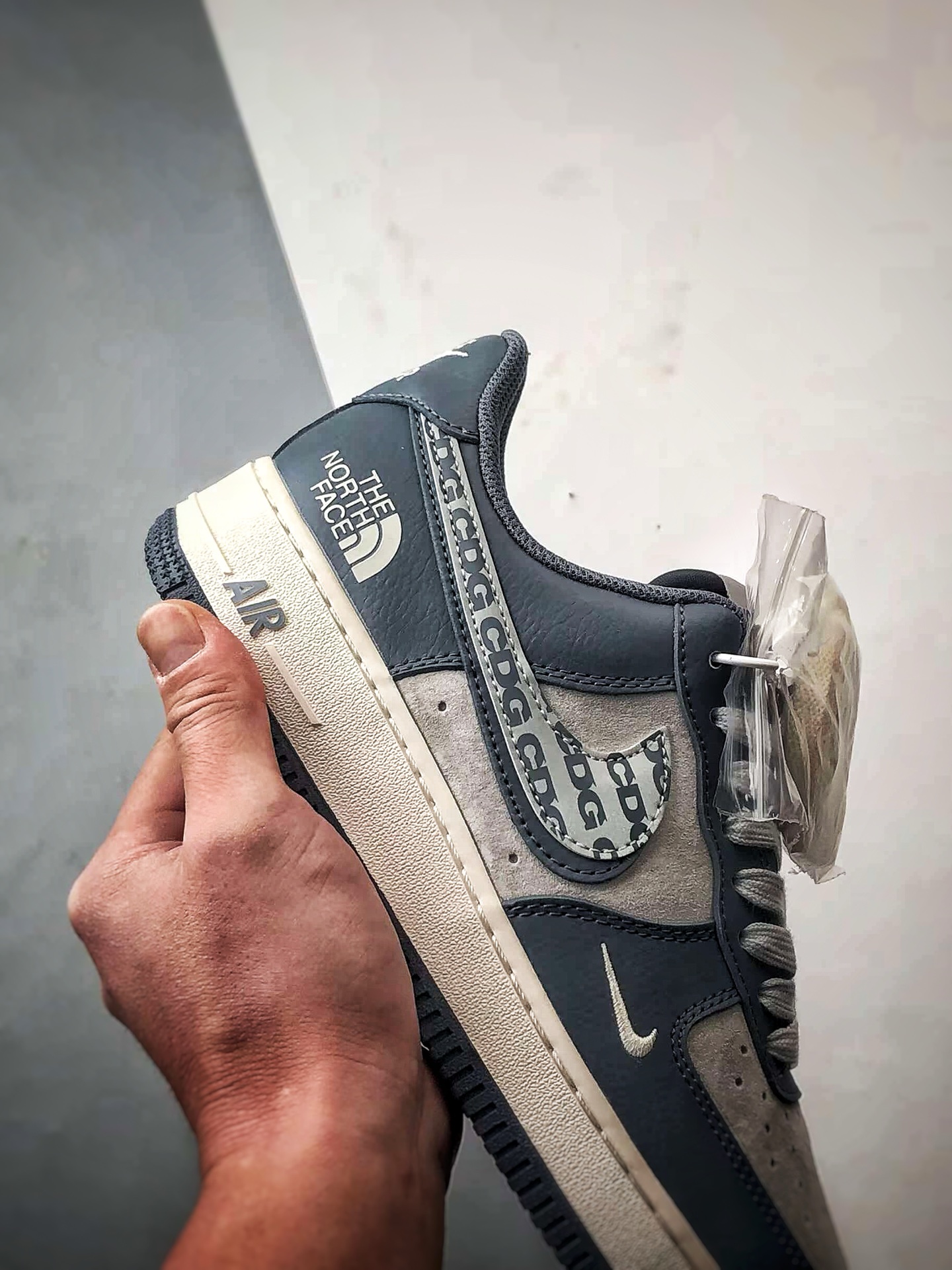 TNF x Air Force 1 Low 灰蓝反光双钩  DM6868-051