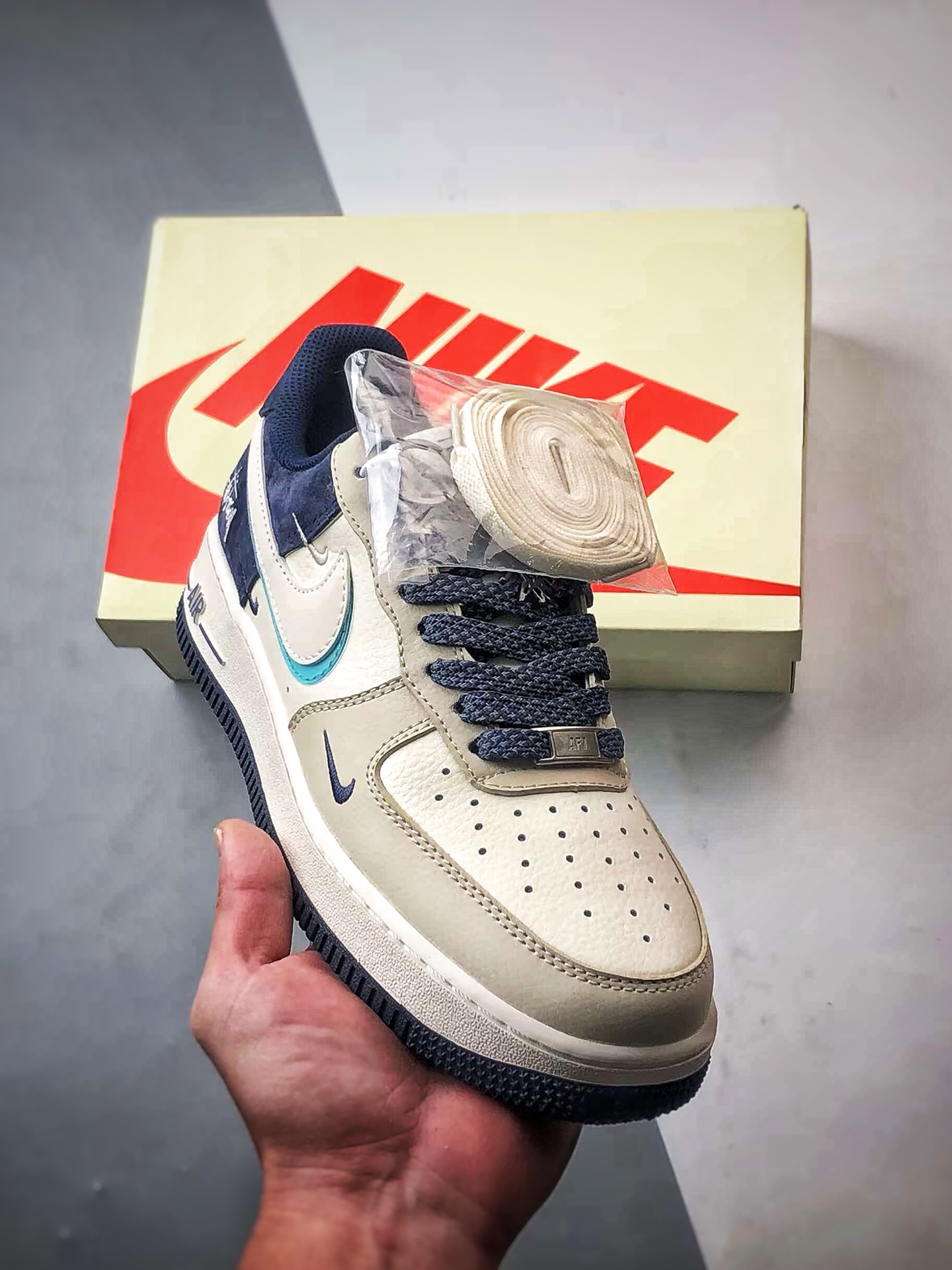 TNF x Air Force 1 Low 灰白藏蓝 DM6868-055