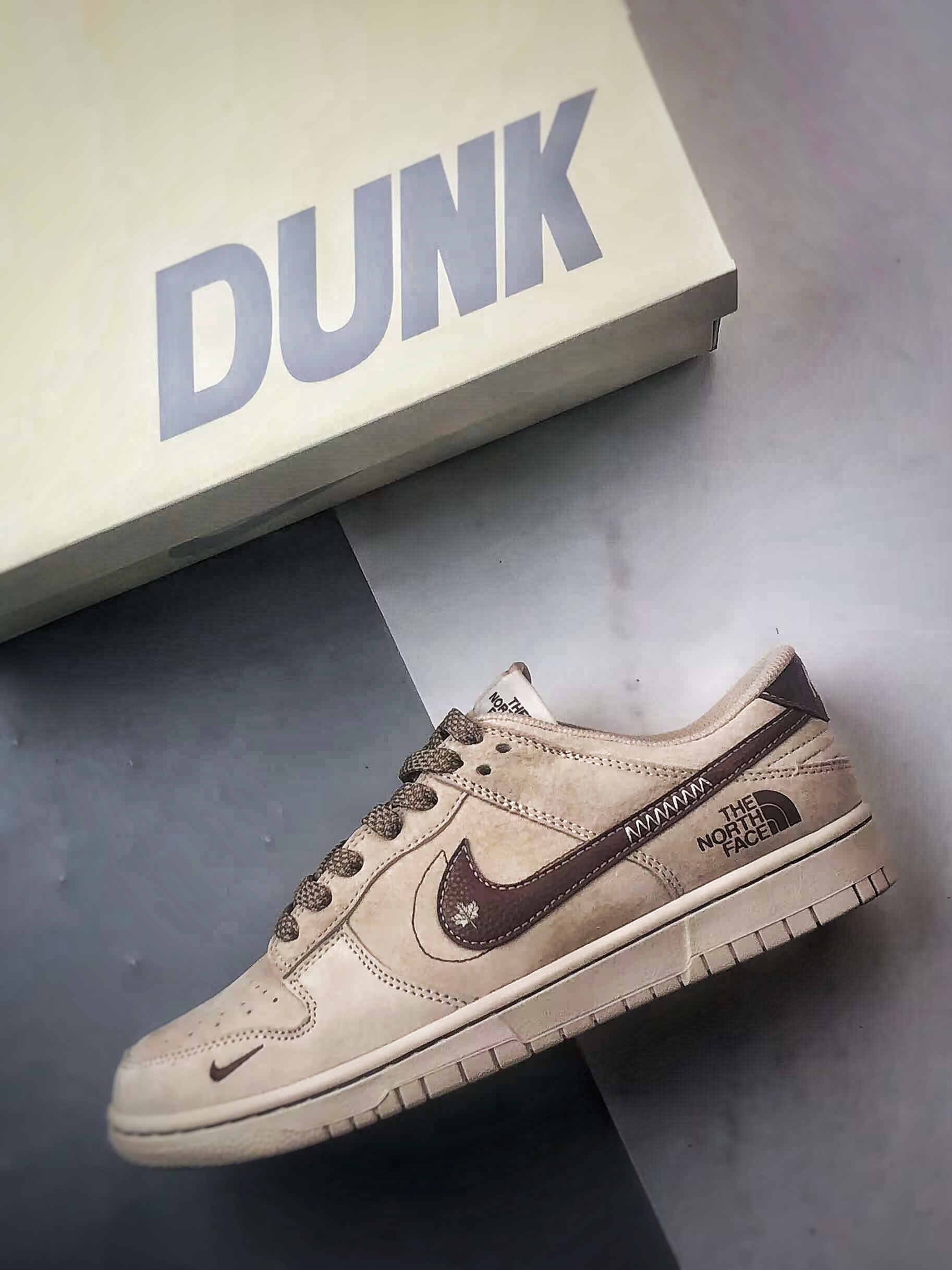 NK Dunk Low Retro ”DIY高端定制” 北面米棕咖啡钩 低帮休闲运动板鞋 DJ2024-086