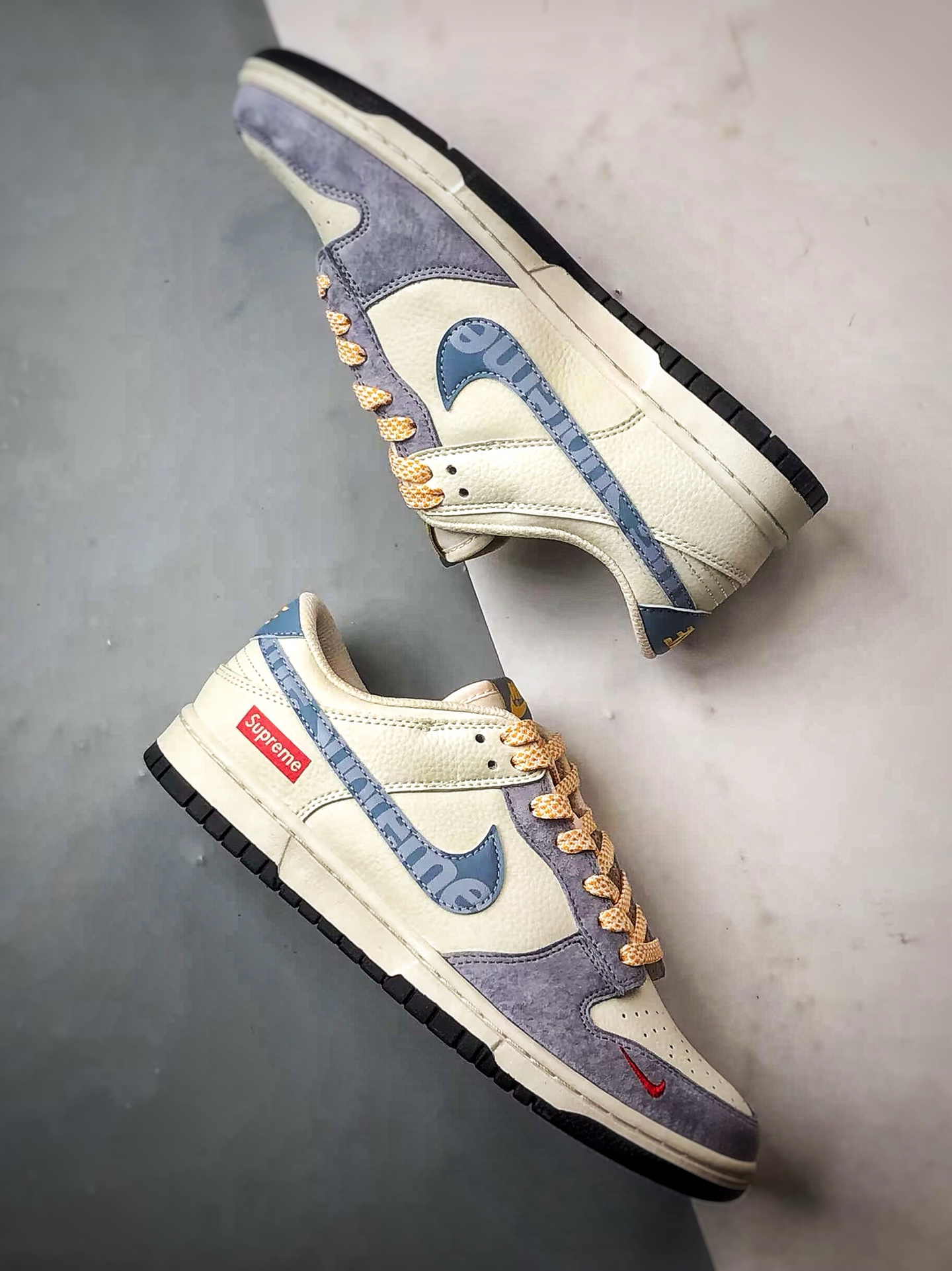 NK Dunk Low Retro ”DIY高端定制” Sup米白蓝反光钩低帮休闲运动板鞋   DJ2024-114