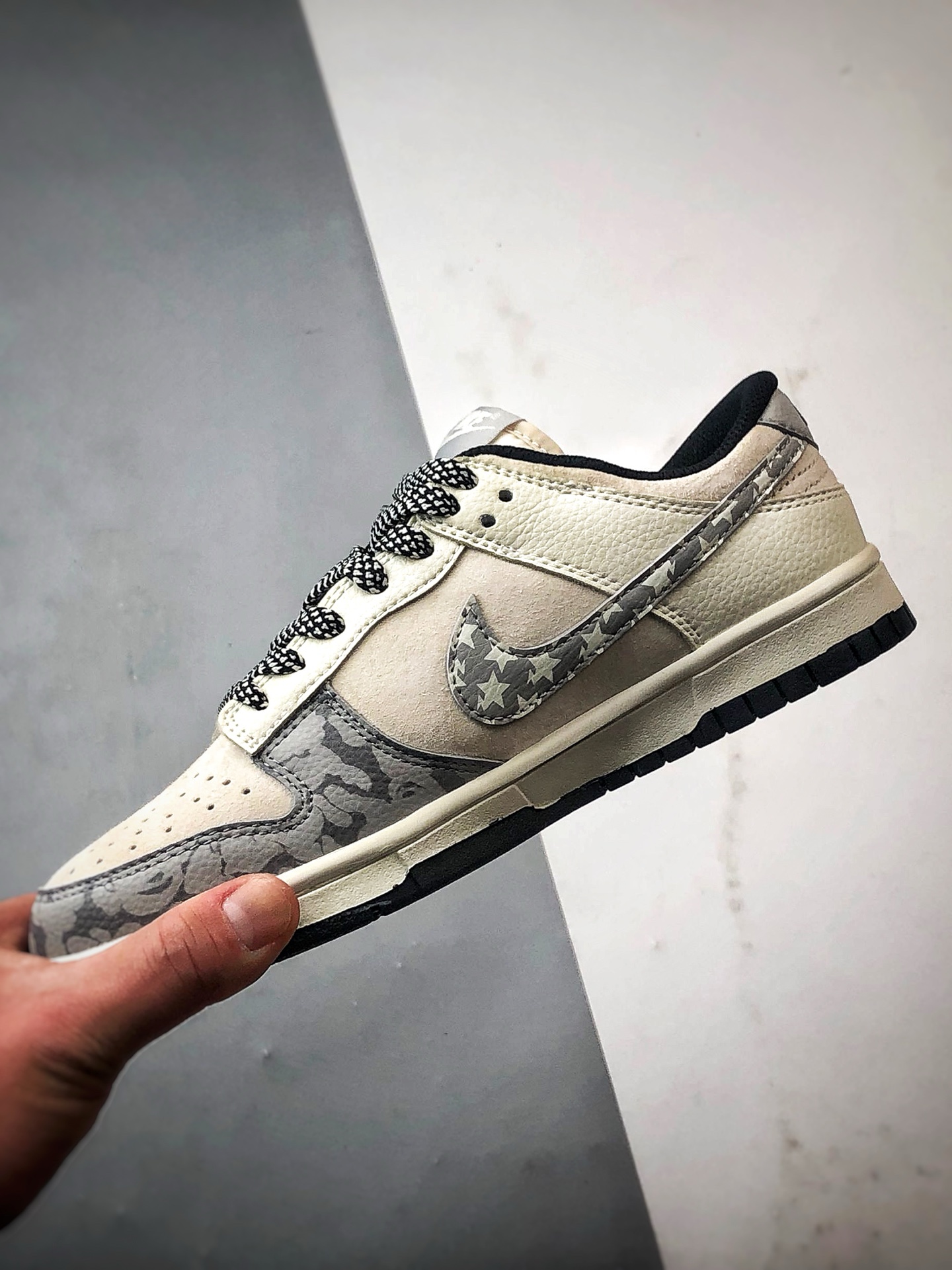 NK Dunk Low Retro ”DIY高端定制” Bape米灰印花钩 低帮休闲运动板鞋  DJ2024-120
