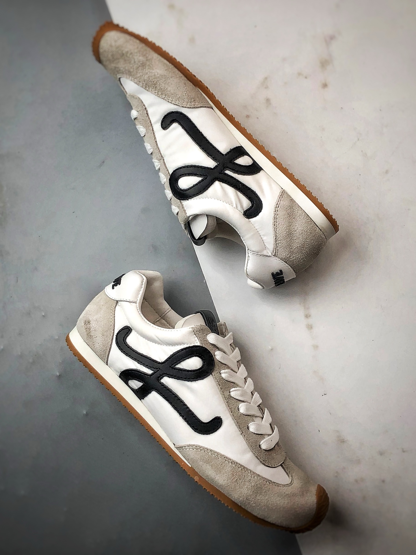 市售顶级 任意细节不惧对比 罗意威/Loewe 2025 | Ballet Runner 2.0 白色 早春新款爆款芭蕾舞鞋
