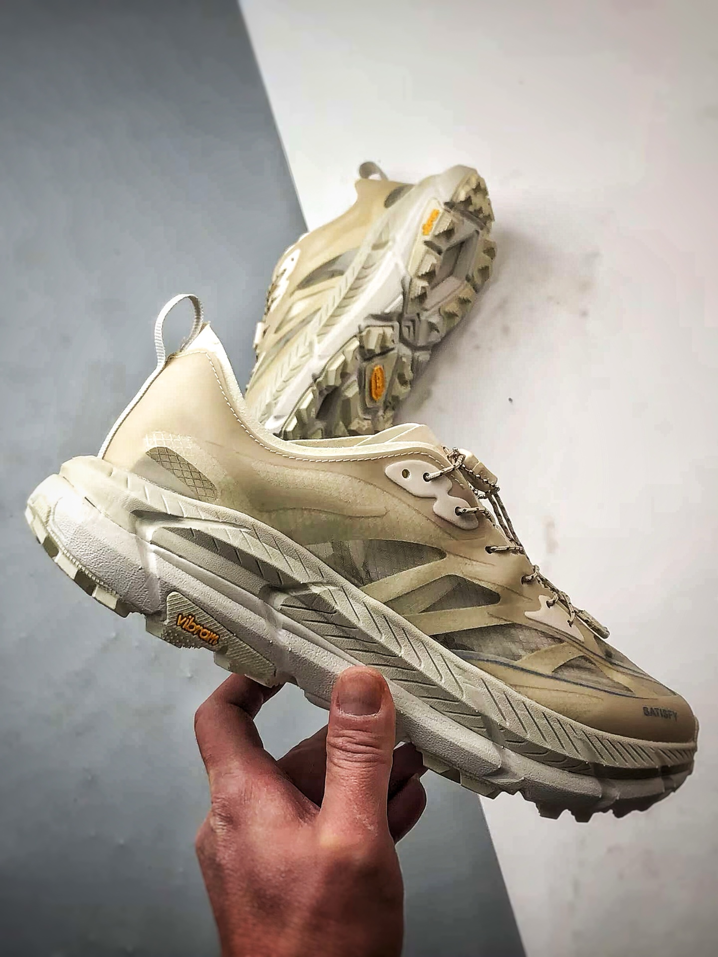 Satisfy x Hoka One One Mafate Speed 4 米白 玛法特低帮轻量户外运动鞋  1157050-BONE