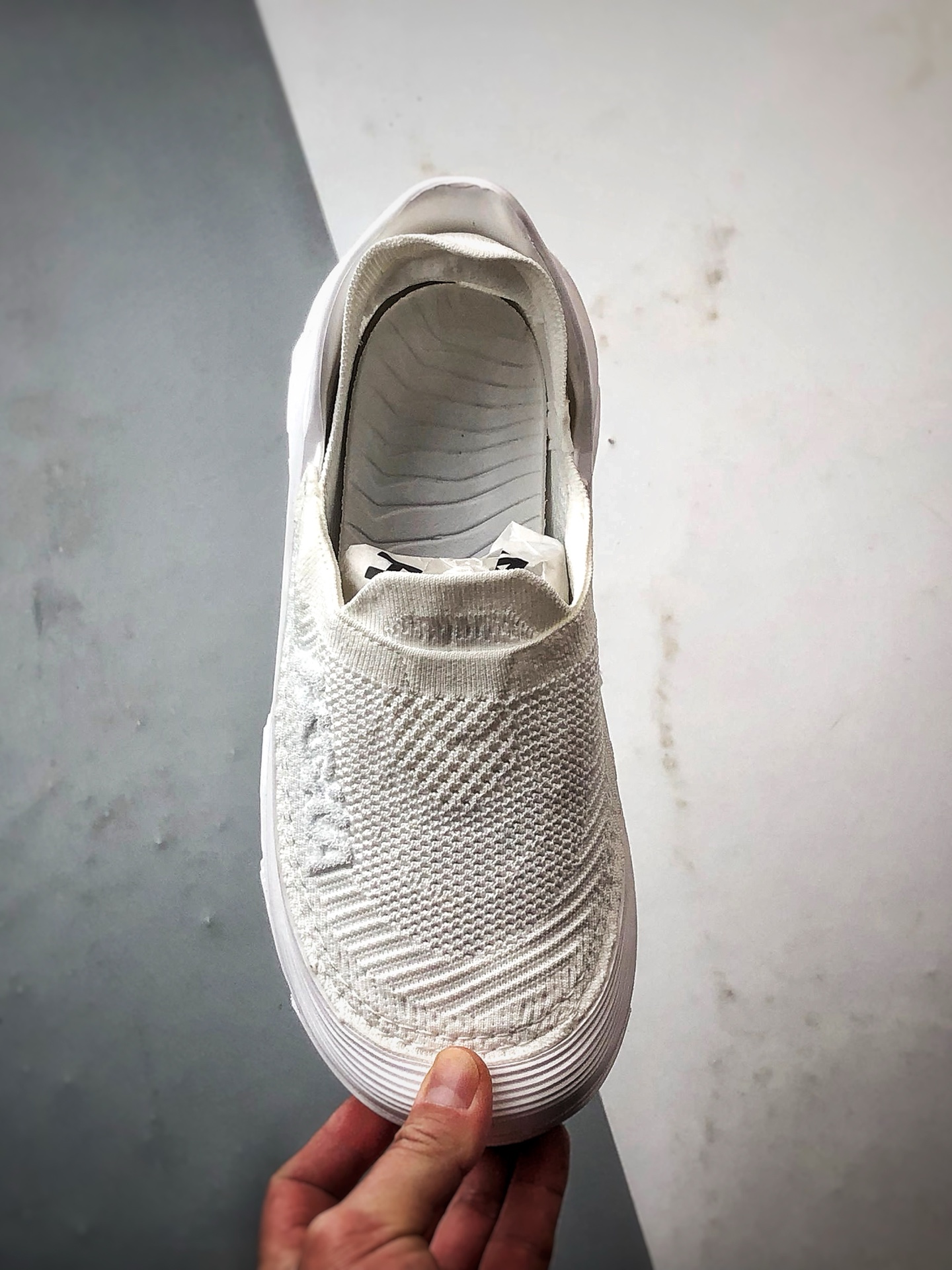 Hoka One One Restore TC 白色 一脚蹬潮流徒步舒适缓震运动鞋 1134532-RAWW