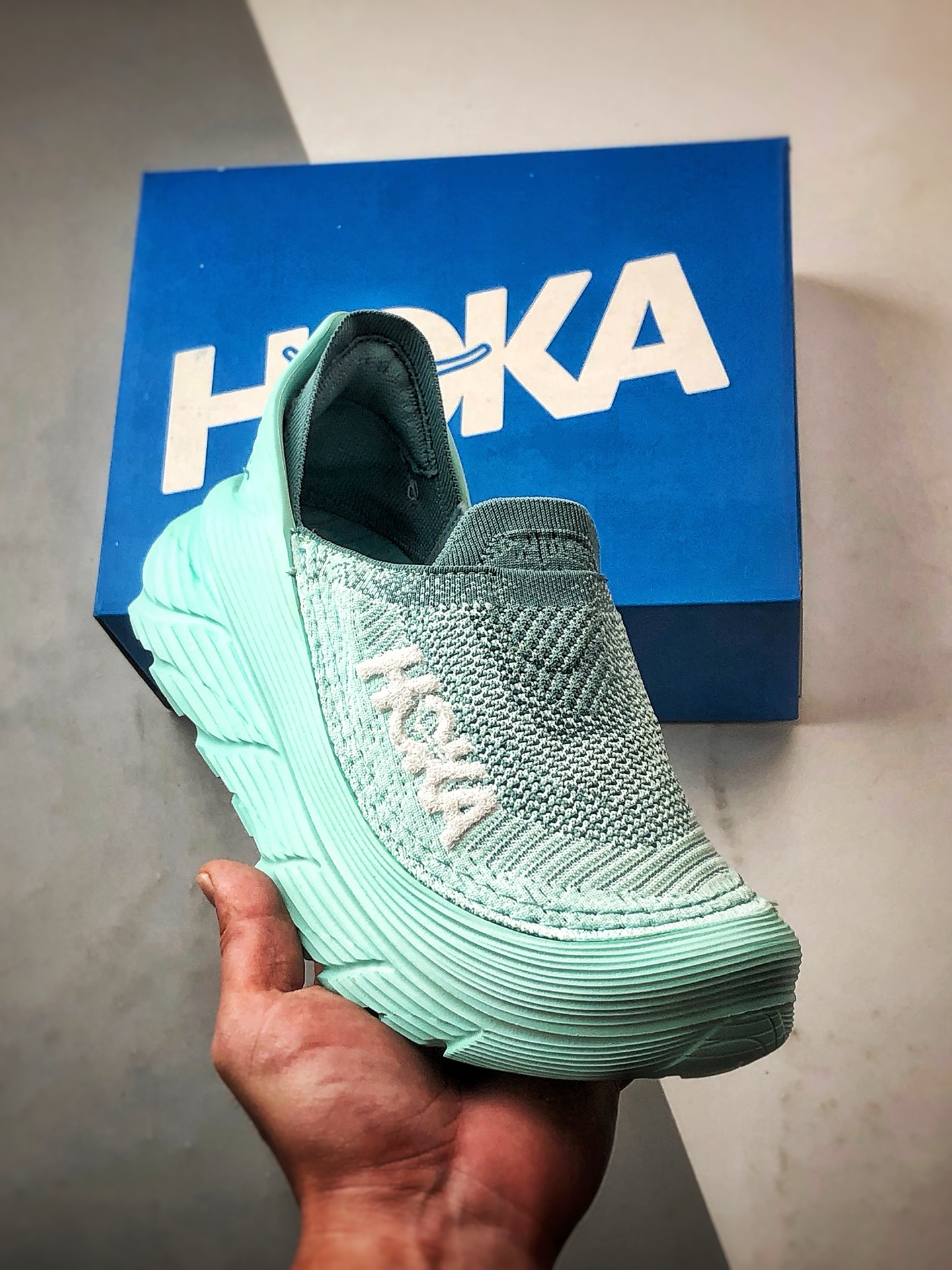 Hoka One One Restore TC 天青色 一脚蹬潮流徒步舒适缓震运动鞋  1134532-OMSO