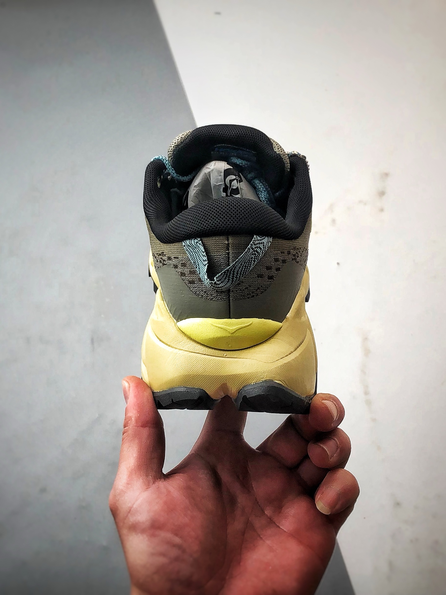 Hoka One One Skyline-Float X 绿色 天际线户外功能休闲徒步鞋  1141610-OHCRT