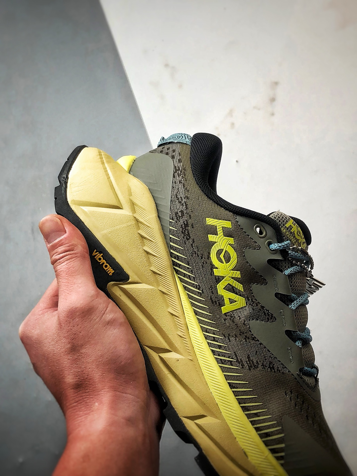 Hoka One One Skyline-Float X 绿色 天际线户外功能休闲徒步鞋  1141610-OHCRT