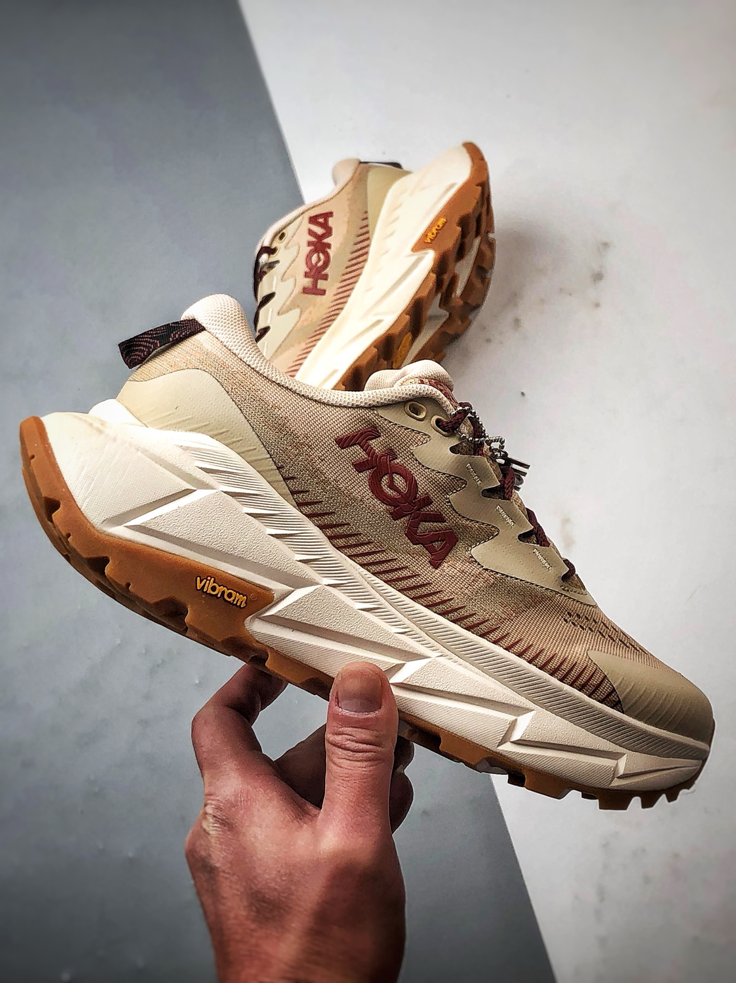 Hoka One One Skyline-Float X 米红 天际线户外功能休闲徒步鞋  1153350-SSEN