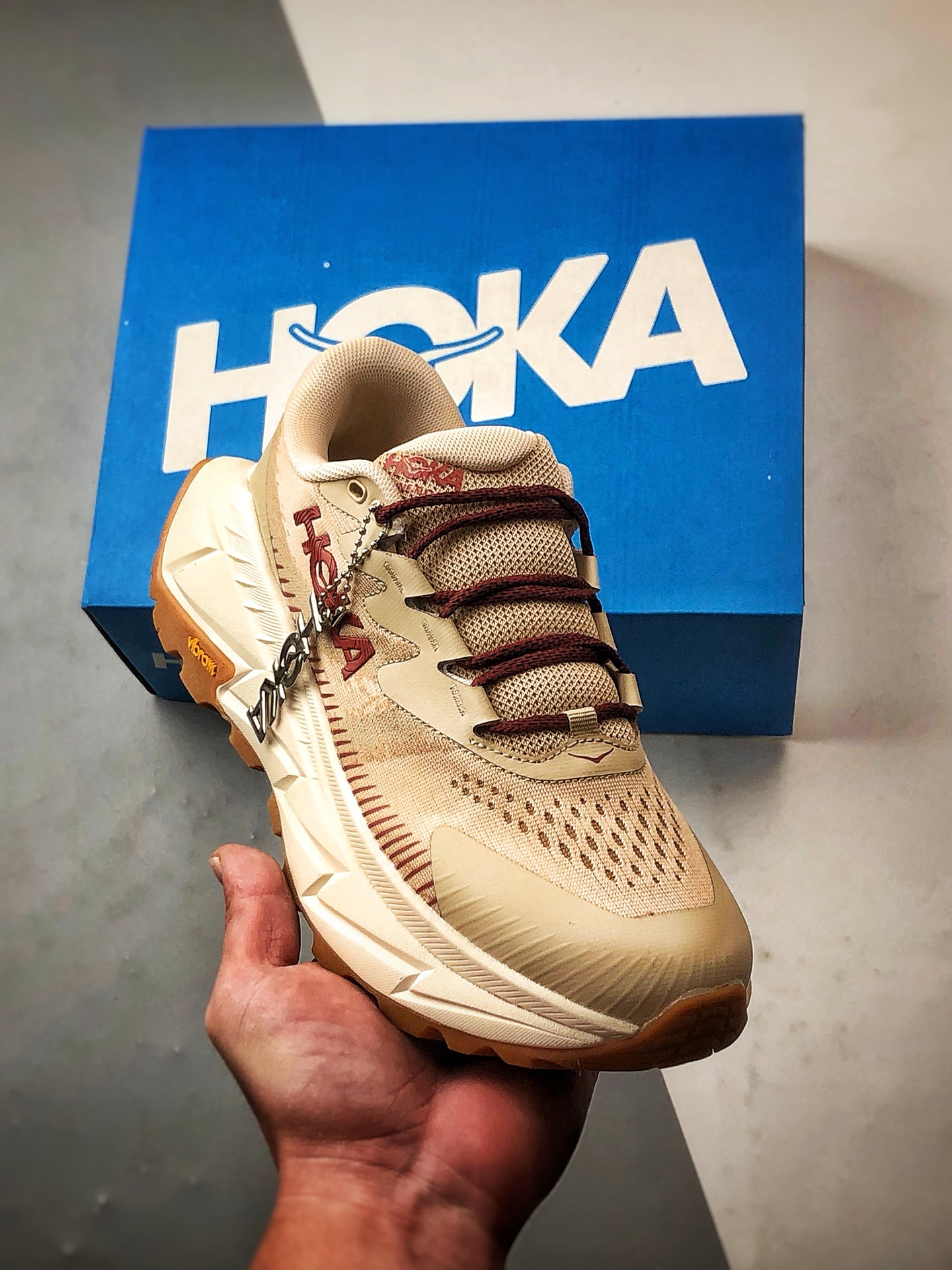 Hoka One One Skyline-Float X 米红 天际线户外功能休闲徒步鞋  1153350-SSEN