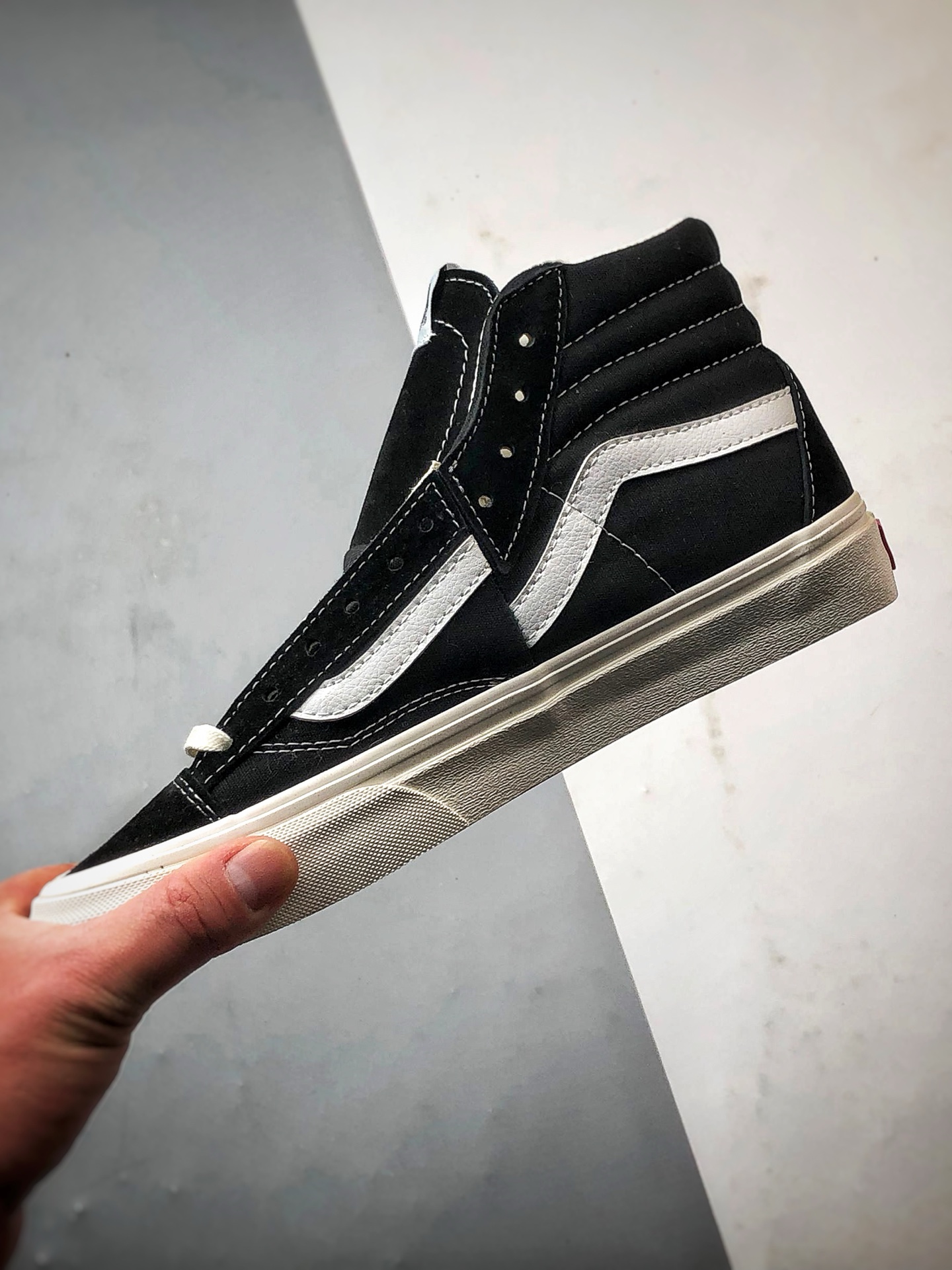 Vans Clash The Wall 黑白 万斯官方 经典解构高帮休闲帆布板鞋  VN000CNKSN0