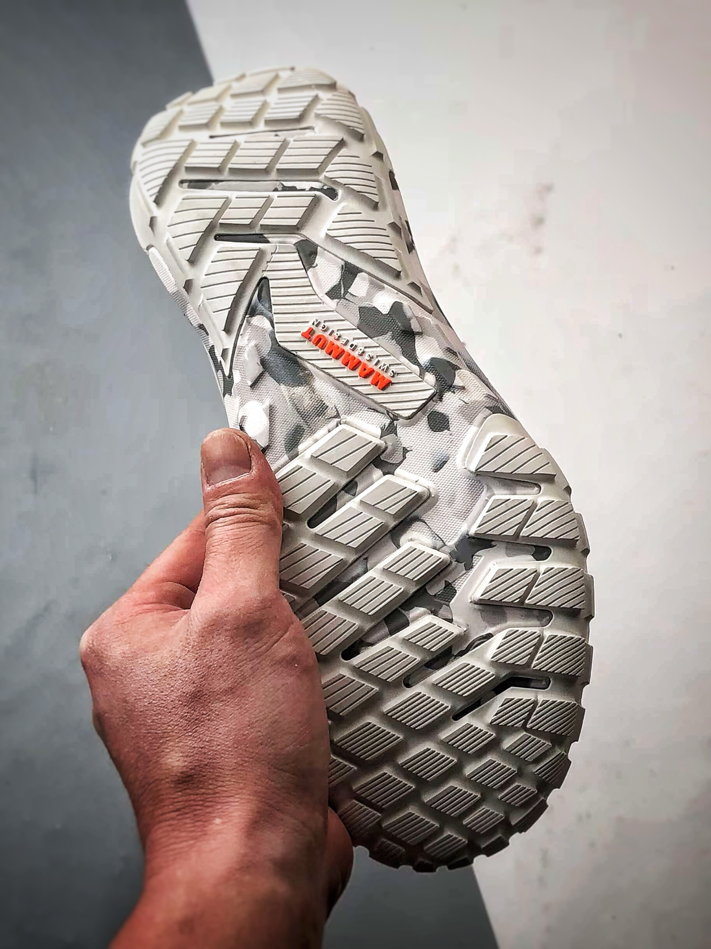 Mammut猛犸象 Hueco Knit 2 白色 市面首发#Mammut猛犸象Hueco系列多功能登山靴