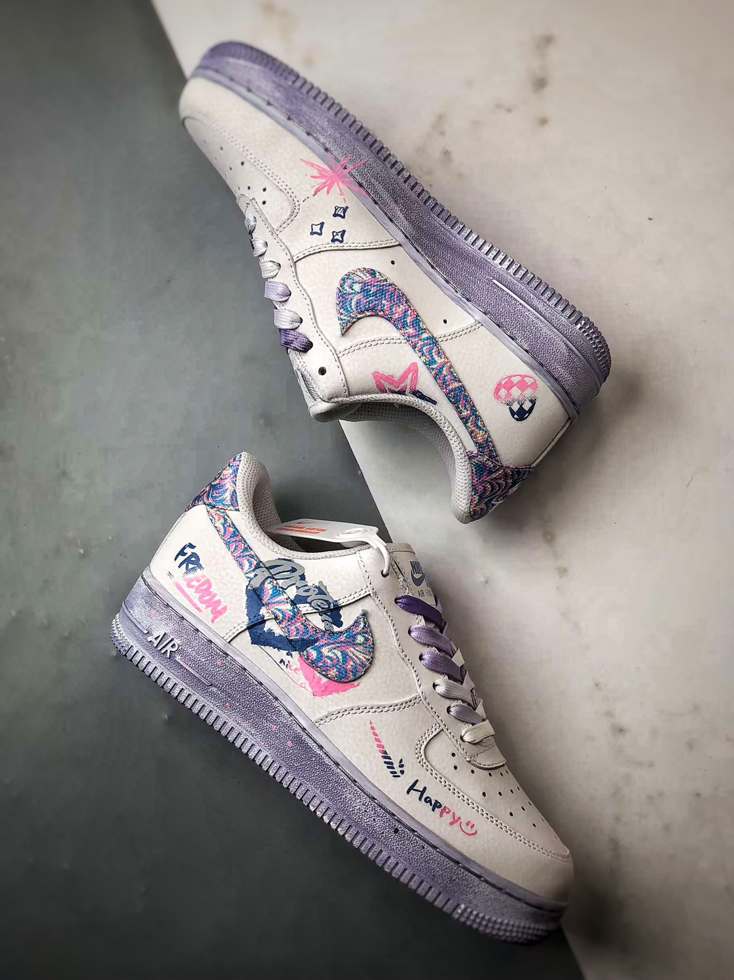 Air Force 1 Low 粉蓝双心手绘涂鸦 CZ0377-002