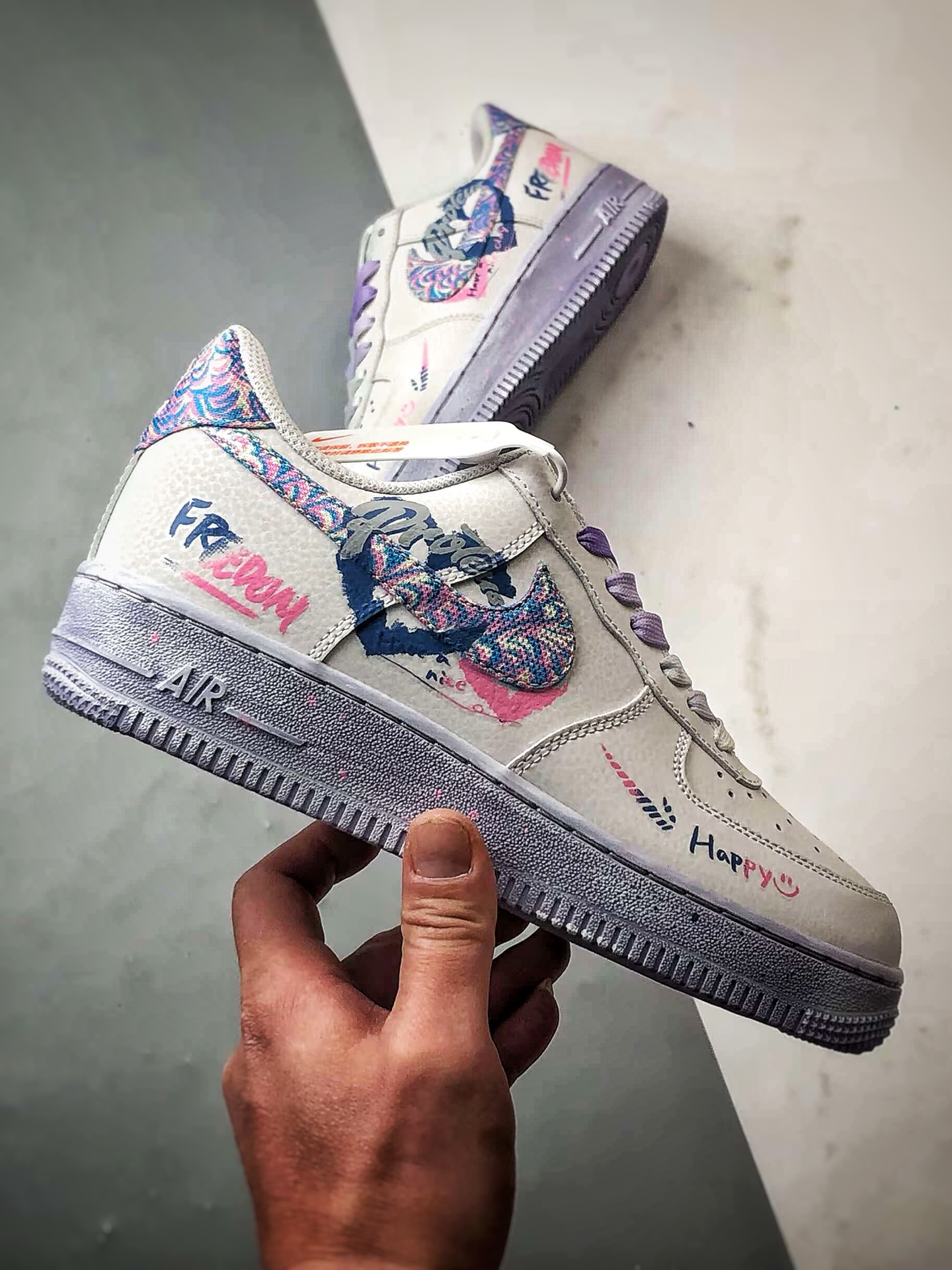 Air Force 1 Low 粉蓝双心手绘涂鸦 CZ0377-002