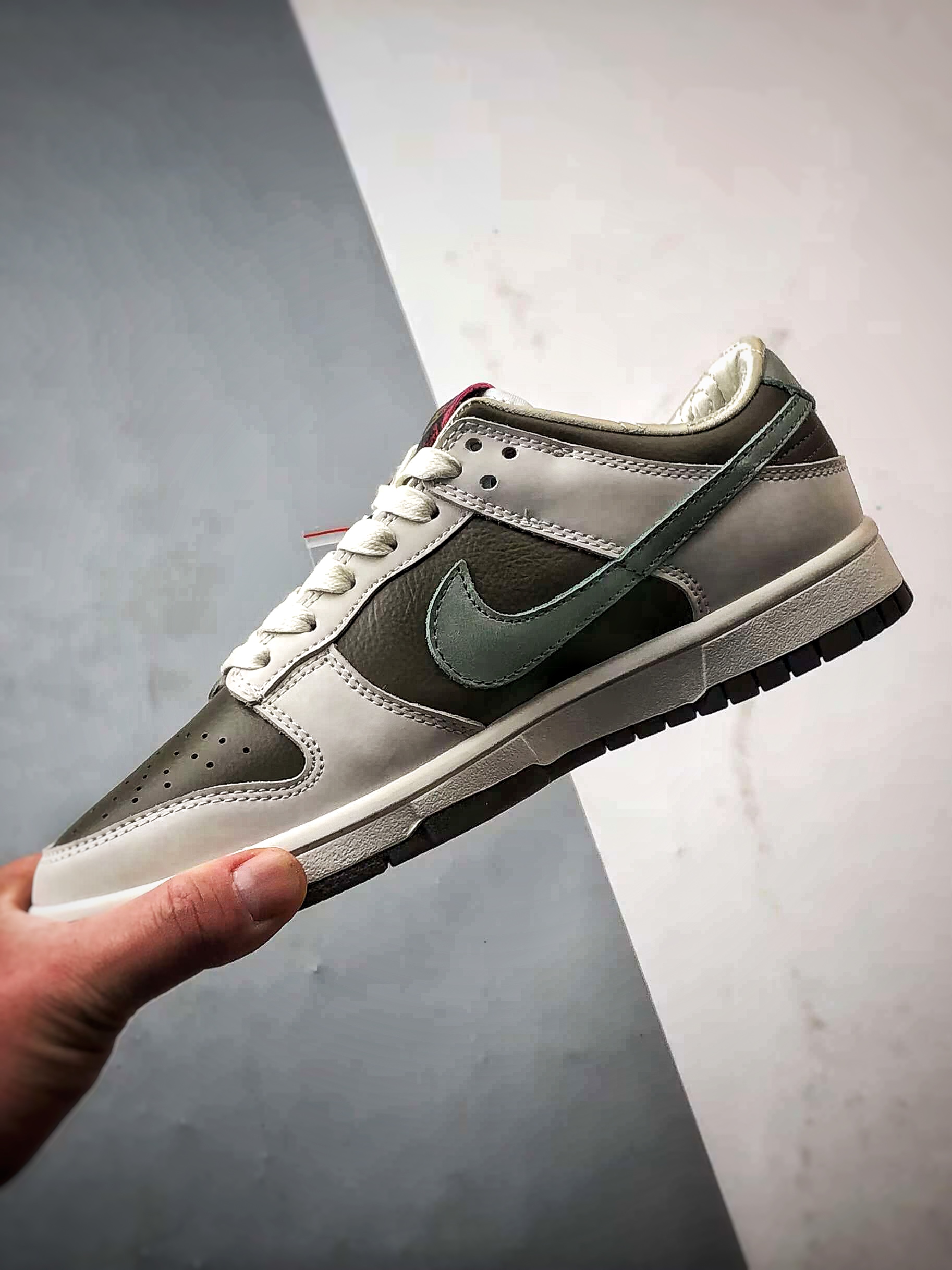 NK Dunk Low CNY ”Year Of The Snake” 蛇年限定白绿 低帮休闲运动板鞋 HV5980-231