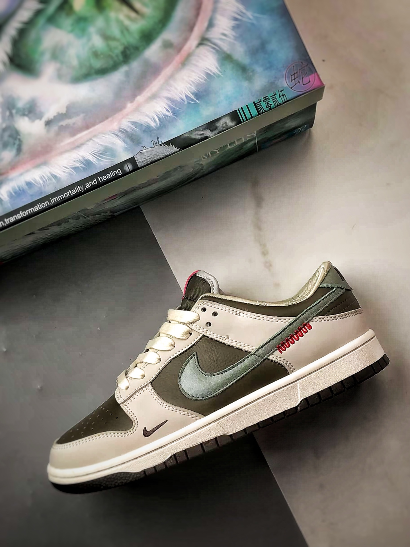 NK Dunk Low CNY ”Year Of The Snake” 蛇年限定白绿 低帮休闲运动板鞋 HV5980-231