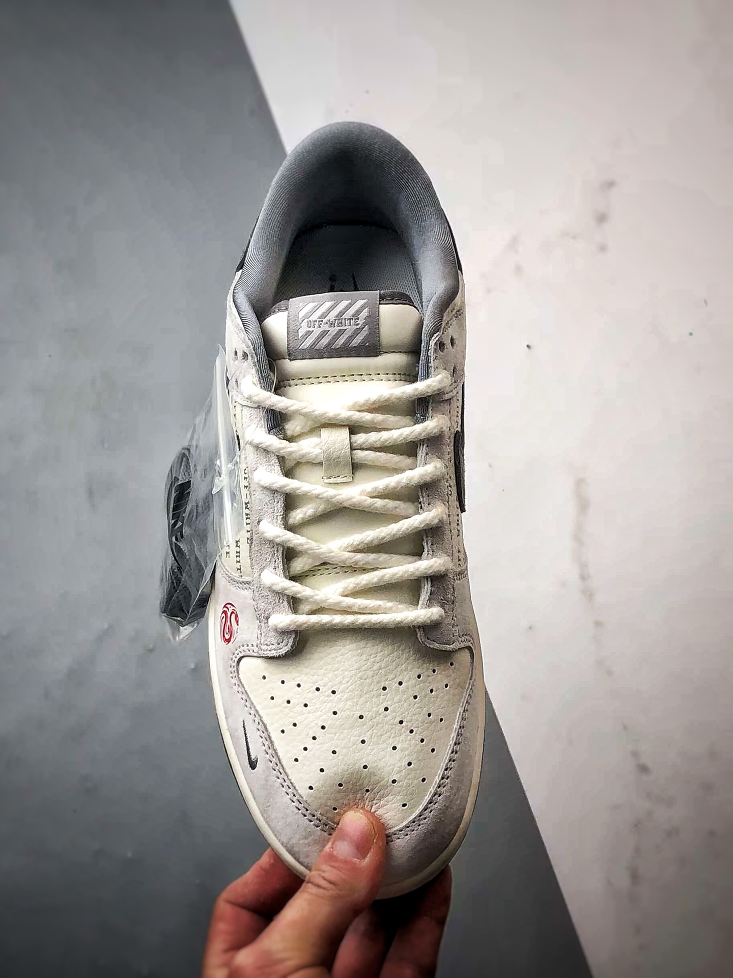 NK Dunk Low Retro ”DIY高端定制” OW弹幕印字米白灰 低帮休闲运动板鞋  YX5066-213