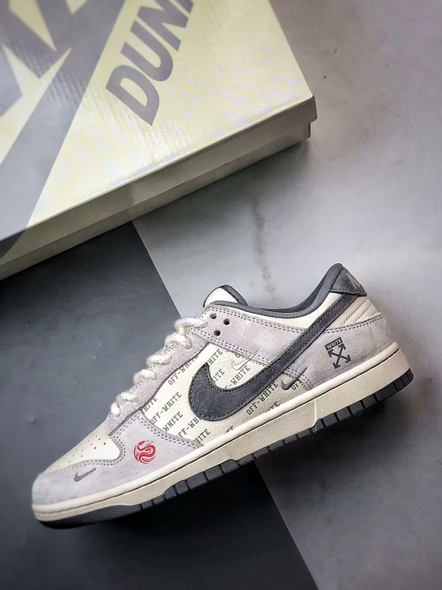 NK Dunk Low Retro ”DIY高端定制” OW弹幕印字米白灰 低帮休闲运动板鞋  YX5066-213