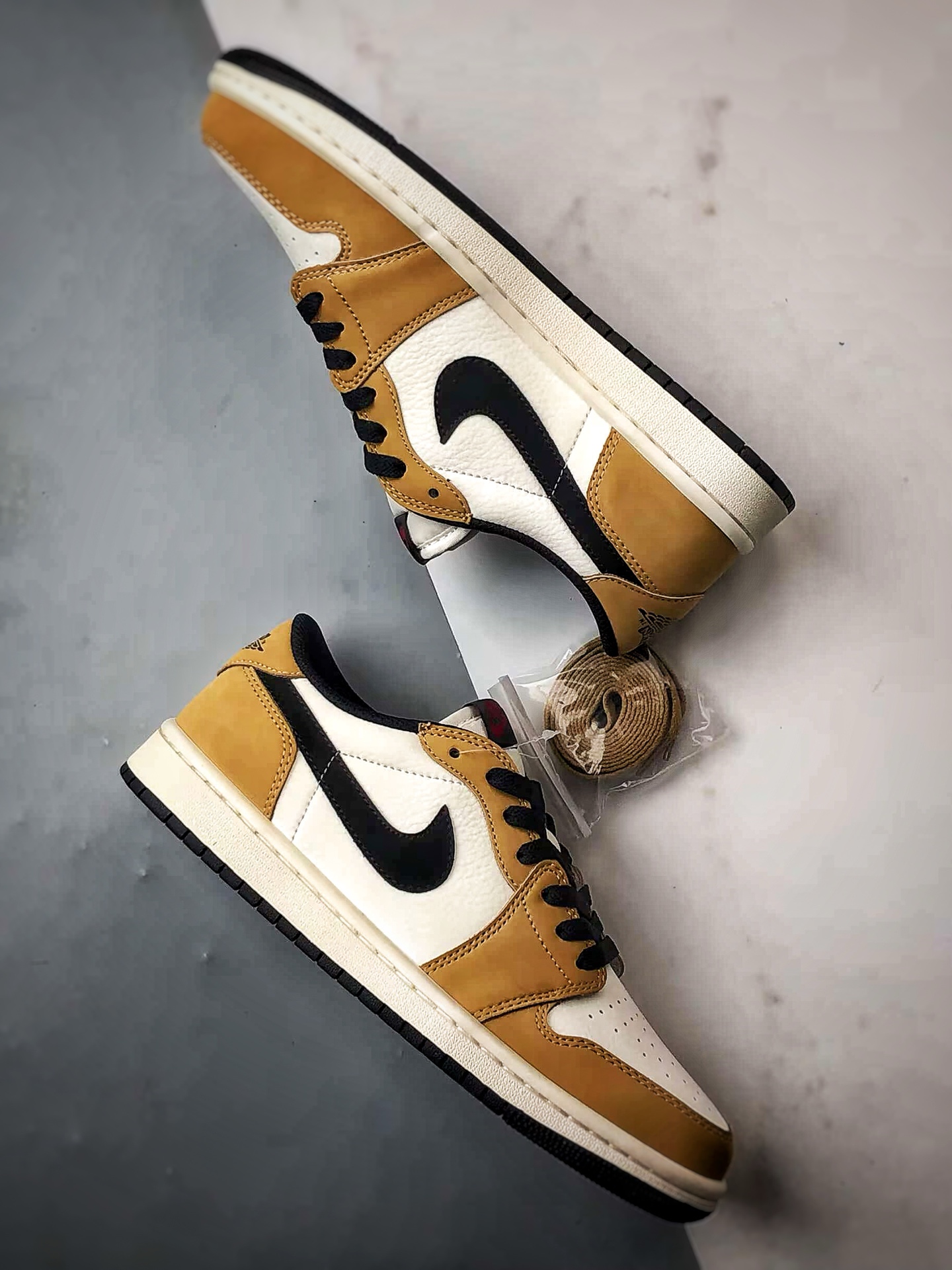 Air Jordan 1 Low OG 小麦色  CZ0790-107