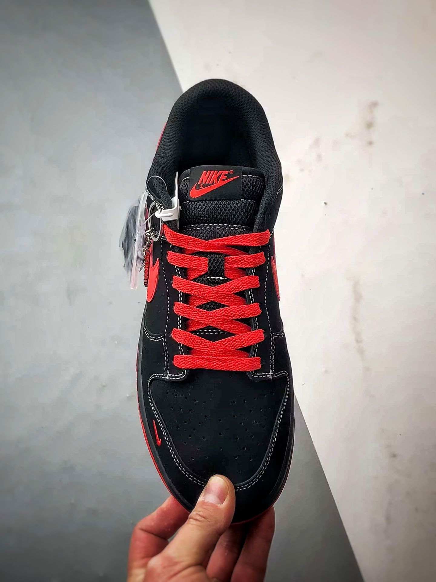 NK Dunk Low Retro ”DIY高端定制” 斯图西黑红反光钩 低帮休闲运动板鞋  KK1333-028