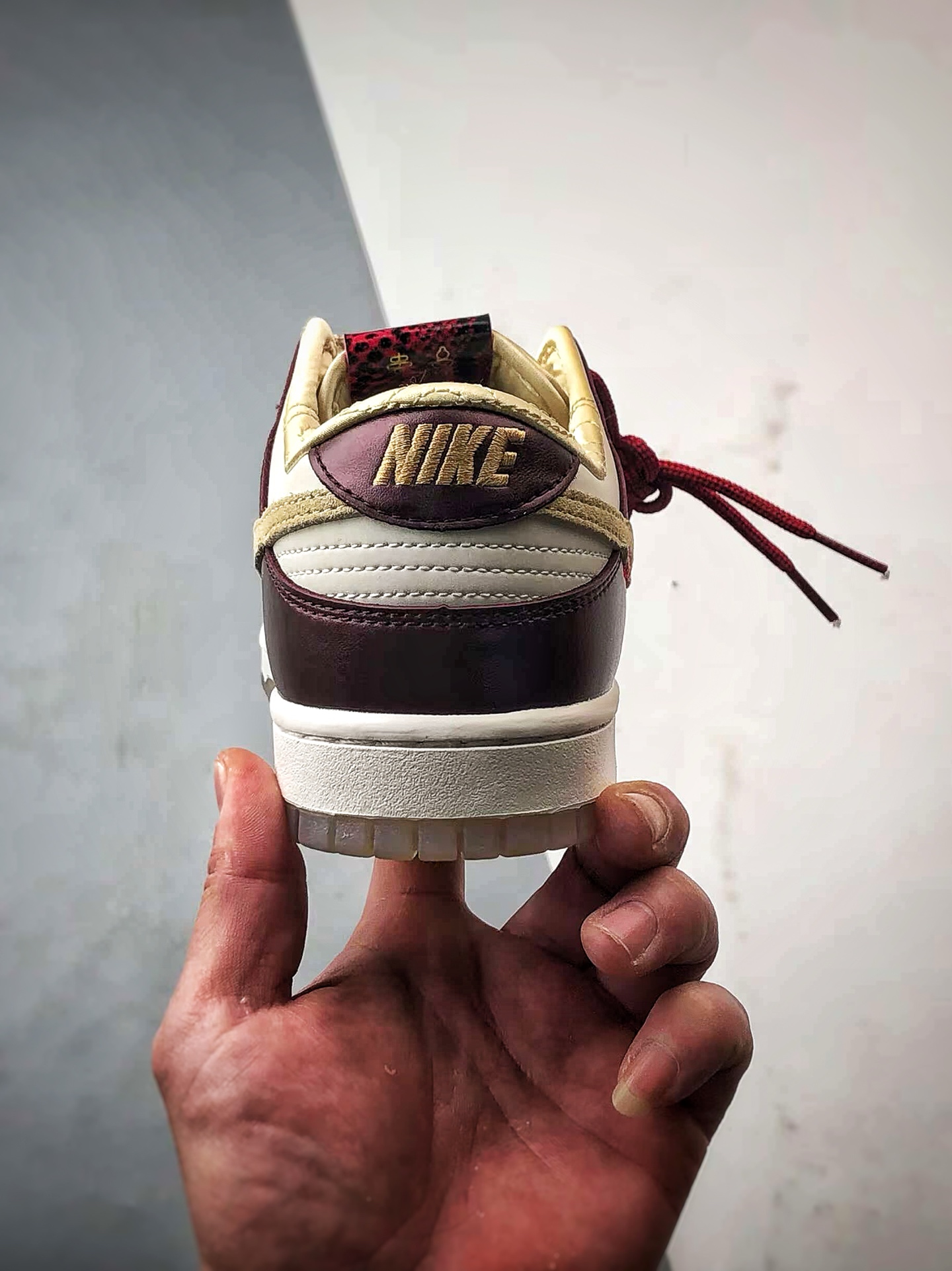 NK Dunk Low CNY ”Year Of The Snake” 蛇年限定白金红 低帮休闲运动板鞋 HV5991-171