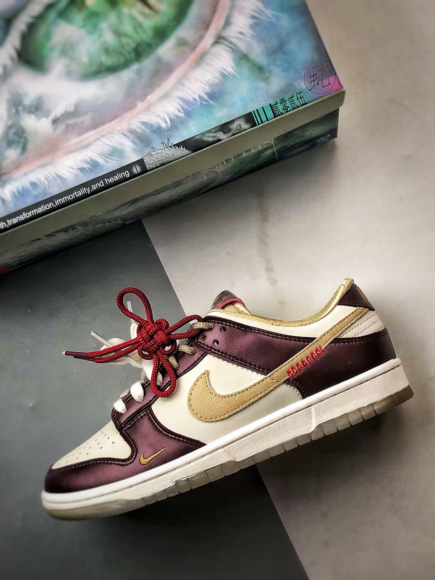NK Dunk Low CNY ”Year Of The Snake” 蛇年限定白金红 低帮休闲运动板鞋 HV5991-171
