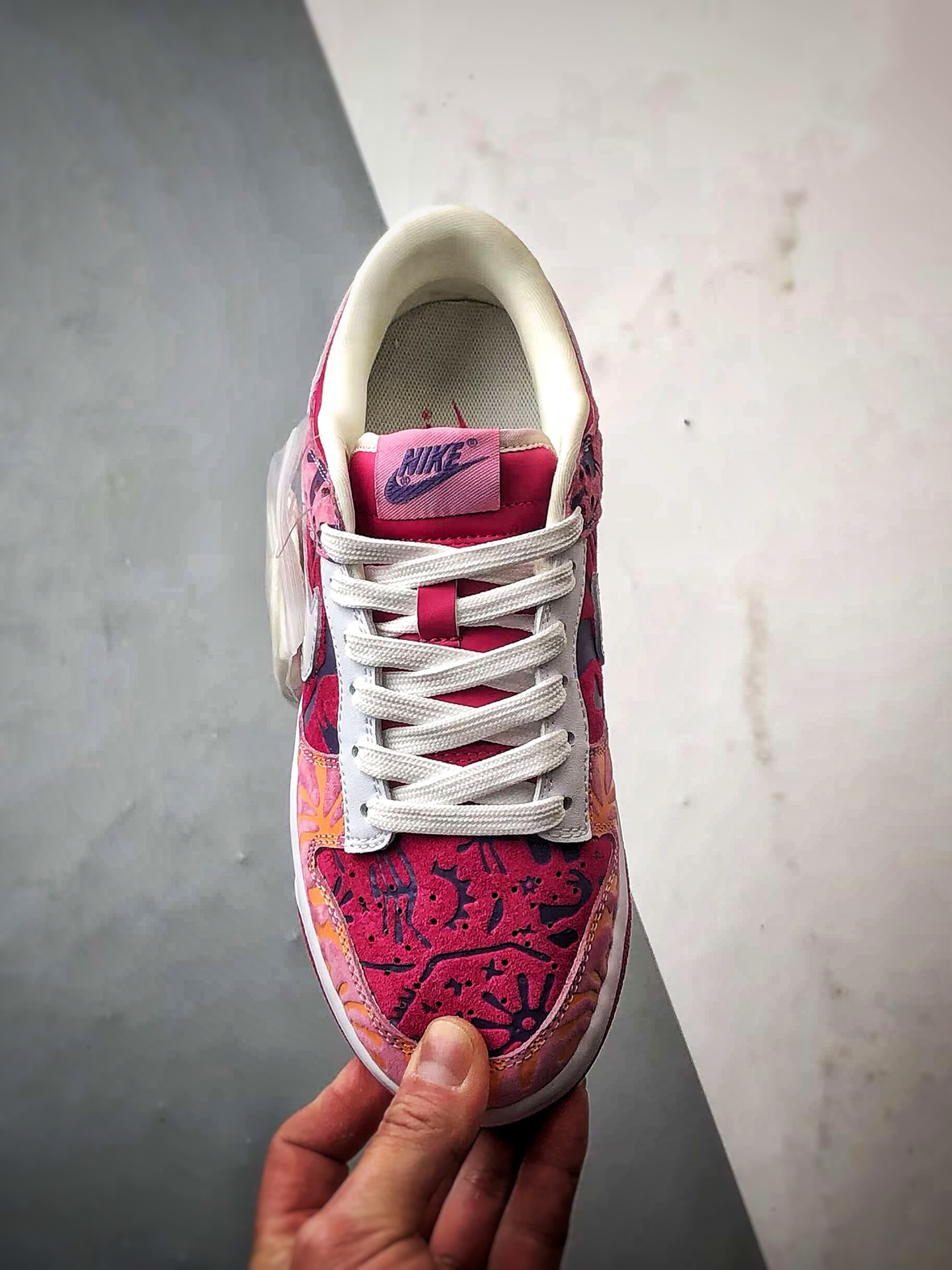 NK Dunk Low Retro ”DIY高端定制” 彩色压印粉色白钩 低帮休闲运动板鞋 XD6188-047