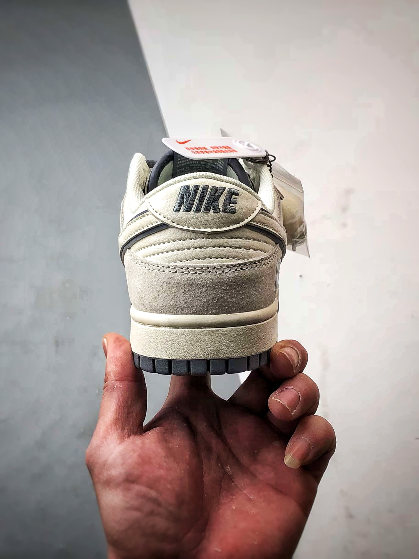 NK Dunk Low Retro ”DIY高端定制” NK米白灰反光 低帮休闲运动板鞋  BB7518-022