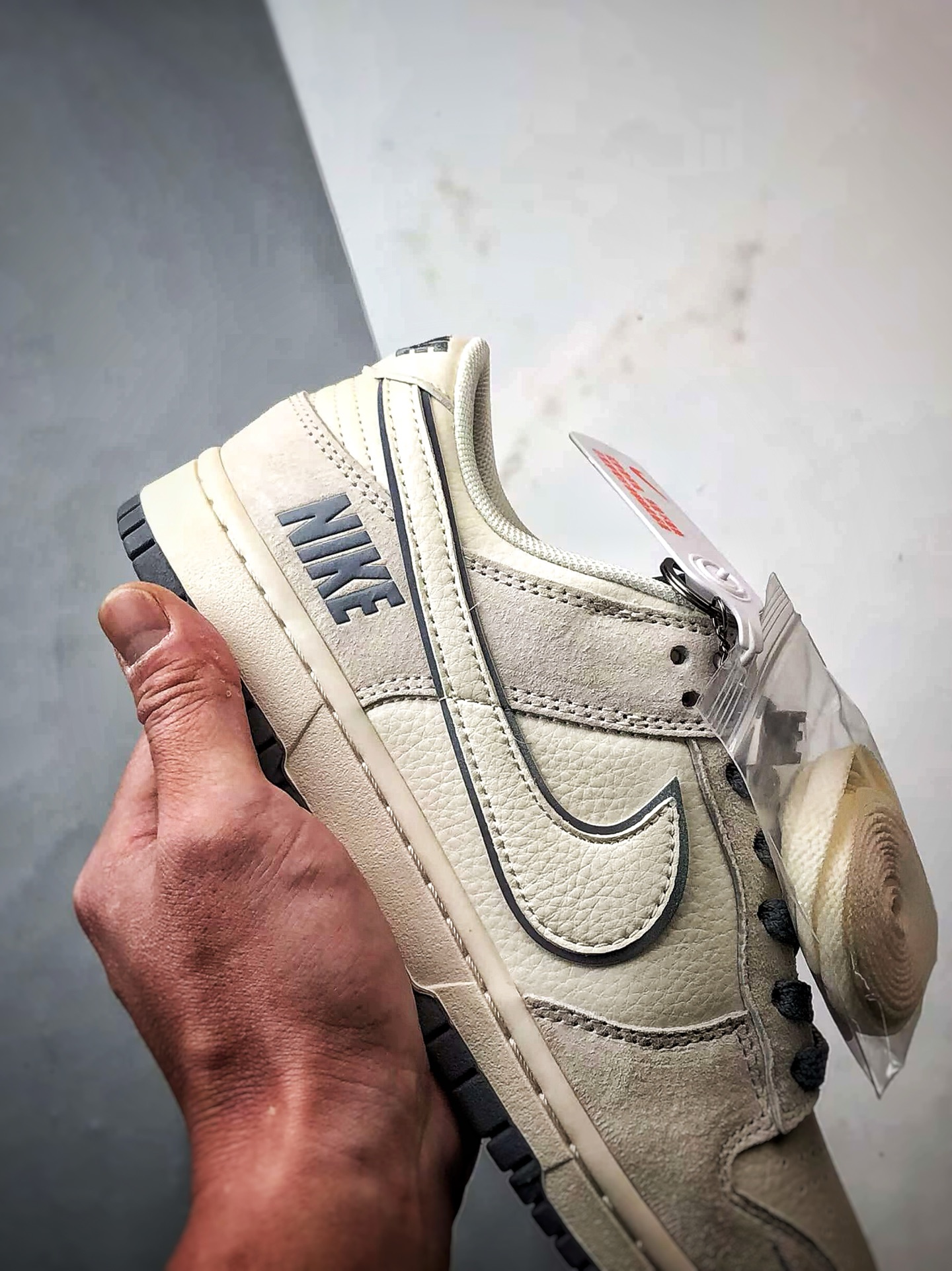 NK Dunk Low Retro ”DIY高端定制” NK米白灰反光 低帮休闲运动板鞋  BB7518-022