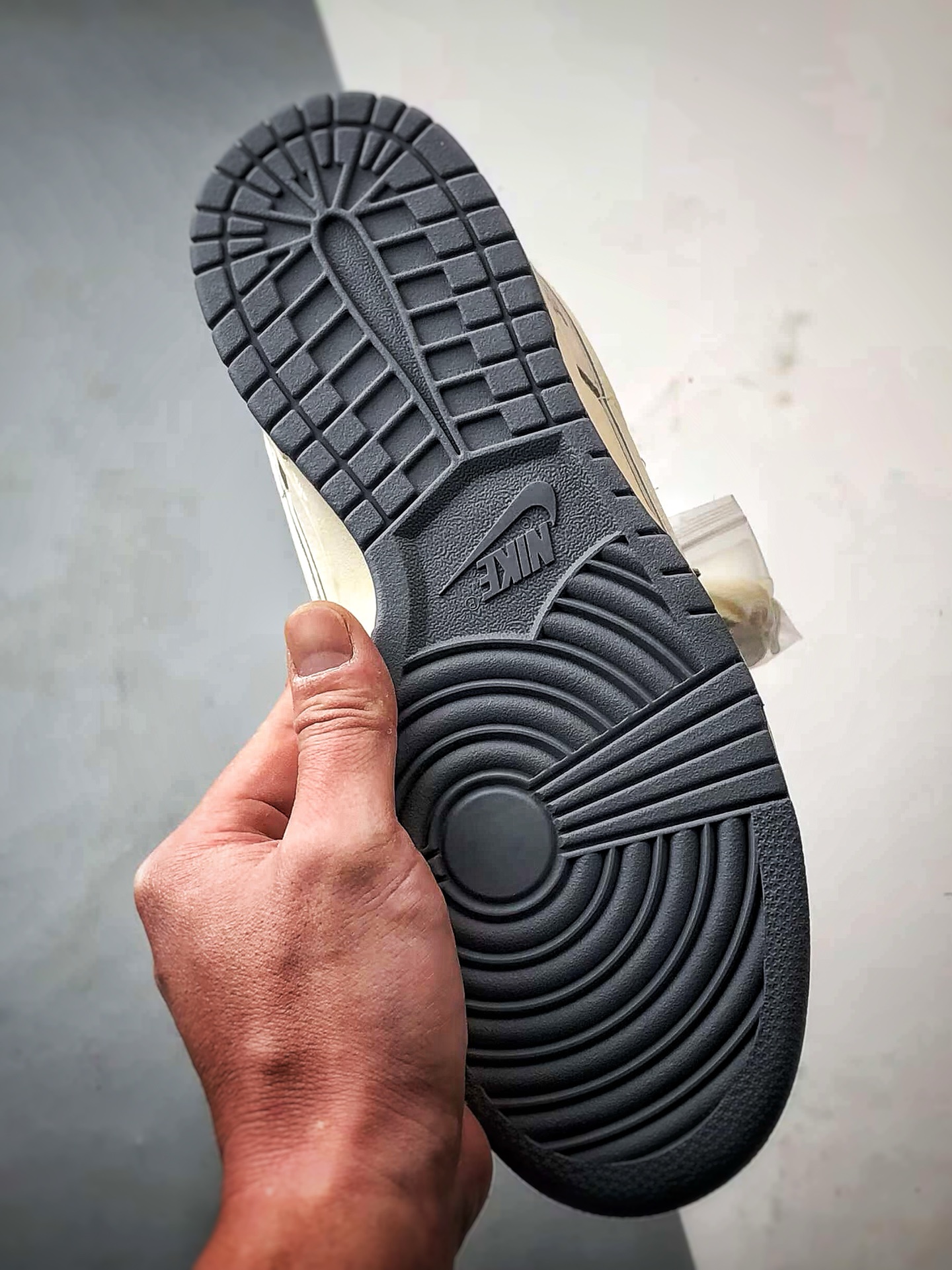 NK Dunk Low Retro ”DIY高端定制” NK米白灰反光 低帮休闲运动板鞋  BB7518-022