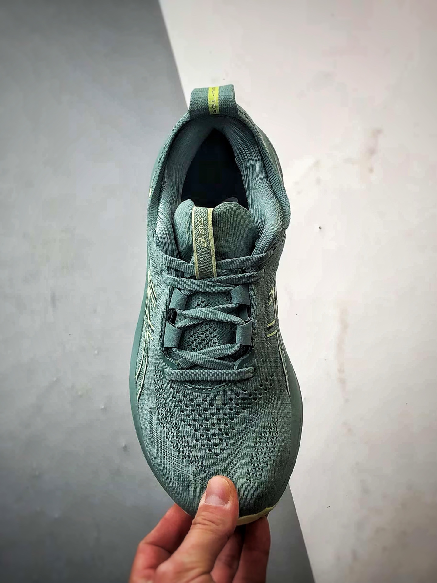 Asics Gel-Nimbus 26 青色 亚瑟士26代舒适轻盈休闲跑步鞋