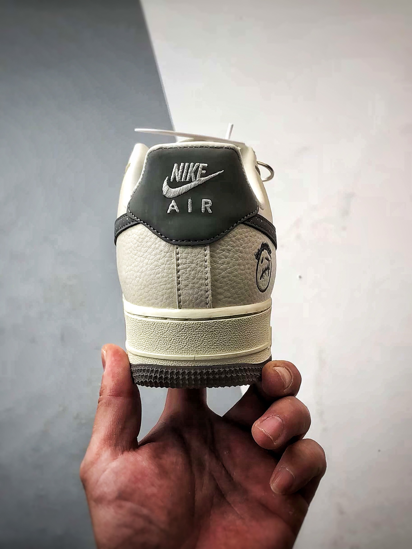 Air Force 1 '07 Low 鬼脸米灰  DF0188-036