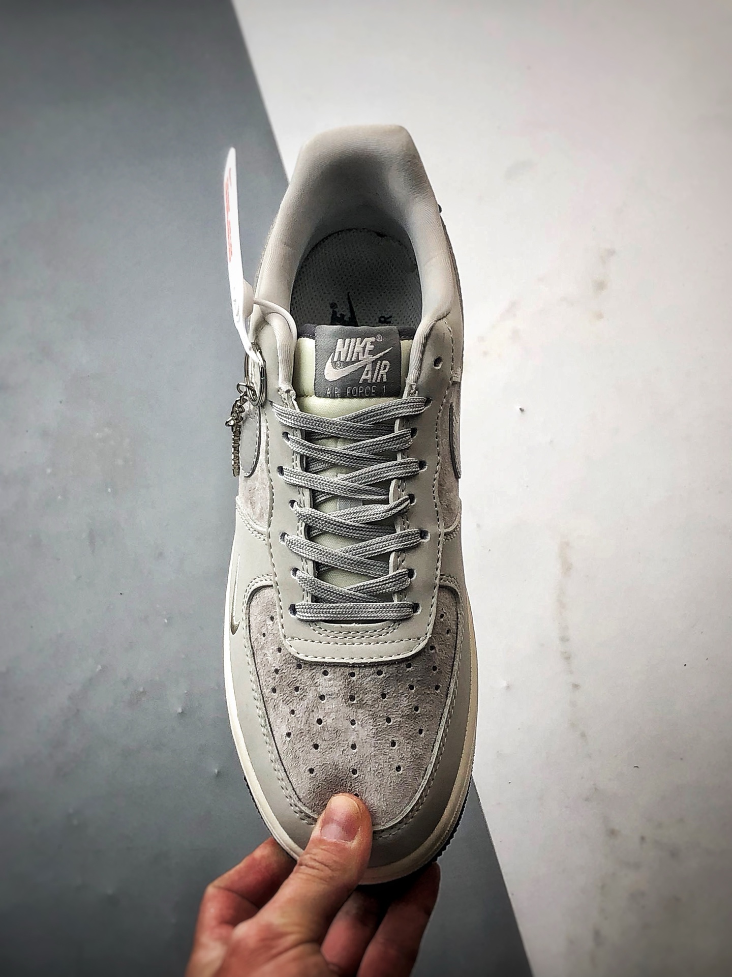 Stussy x Air Force 1 Low 灰色  KK1988-055