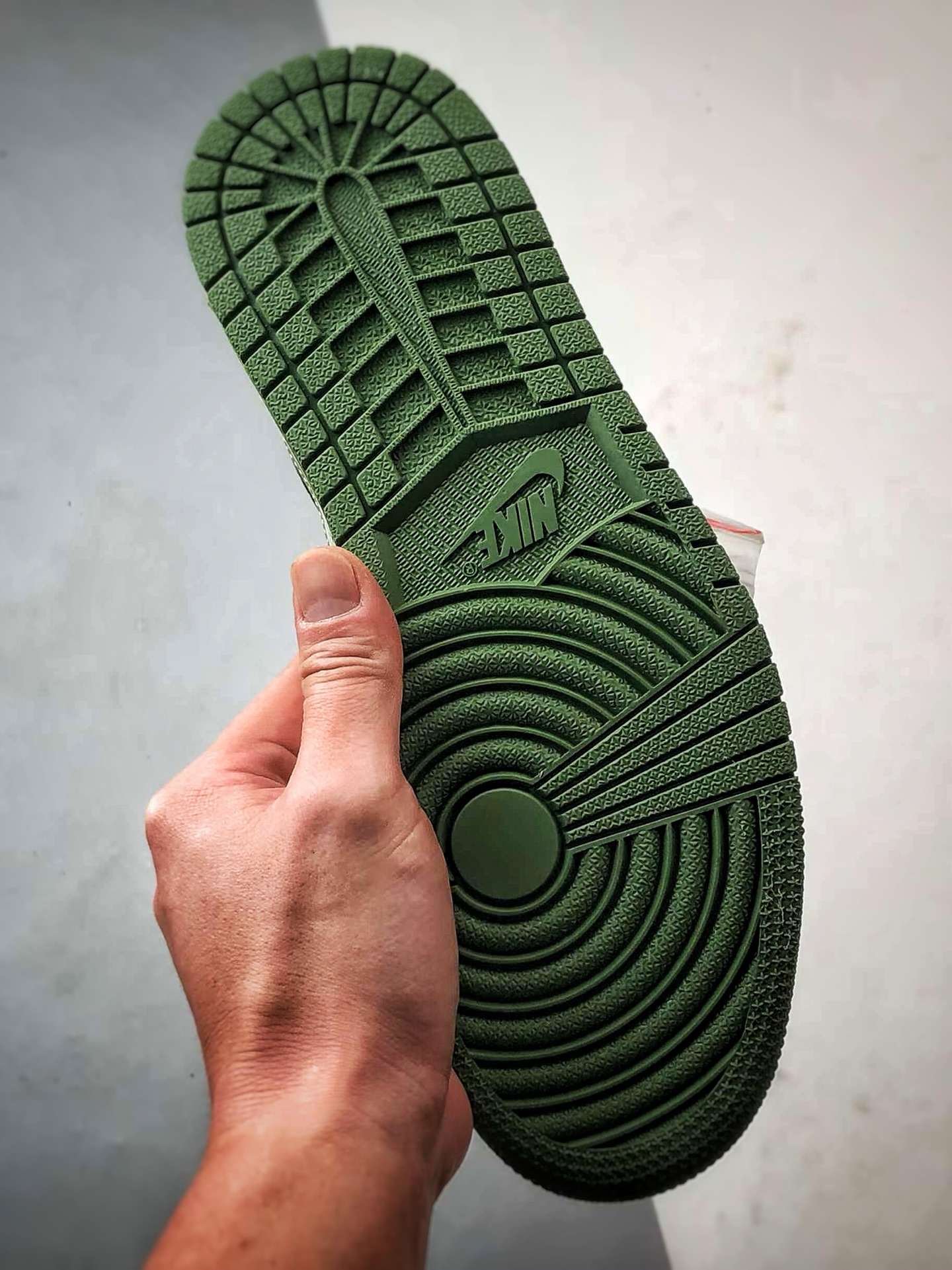 Air Jordan 1 Low OG ”高端定制” Sup米黑绿倒钩  XS2024-026