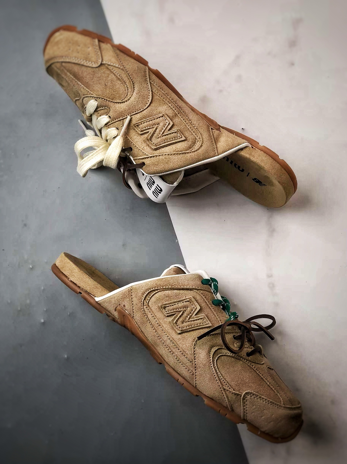 240 New Balancex MiuMiu/缪缪 棕色 春夏新款 圆头平底包头半拖拖鞋
