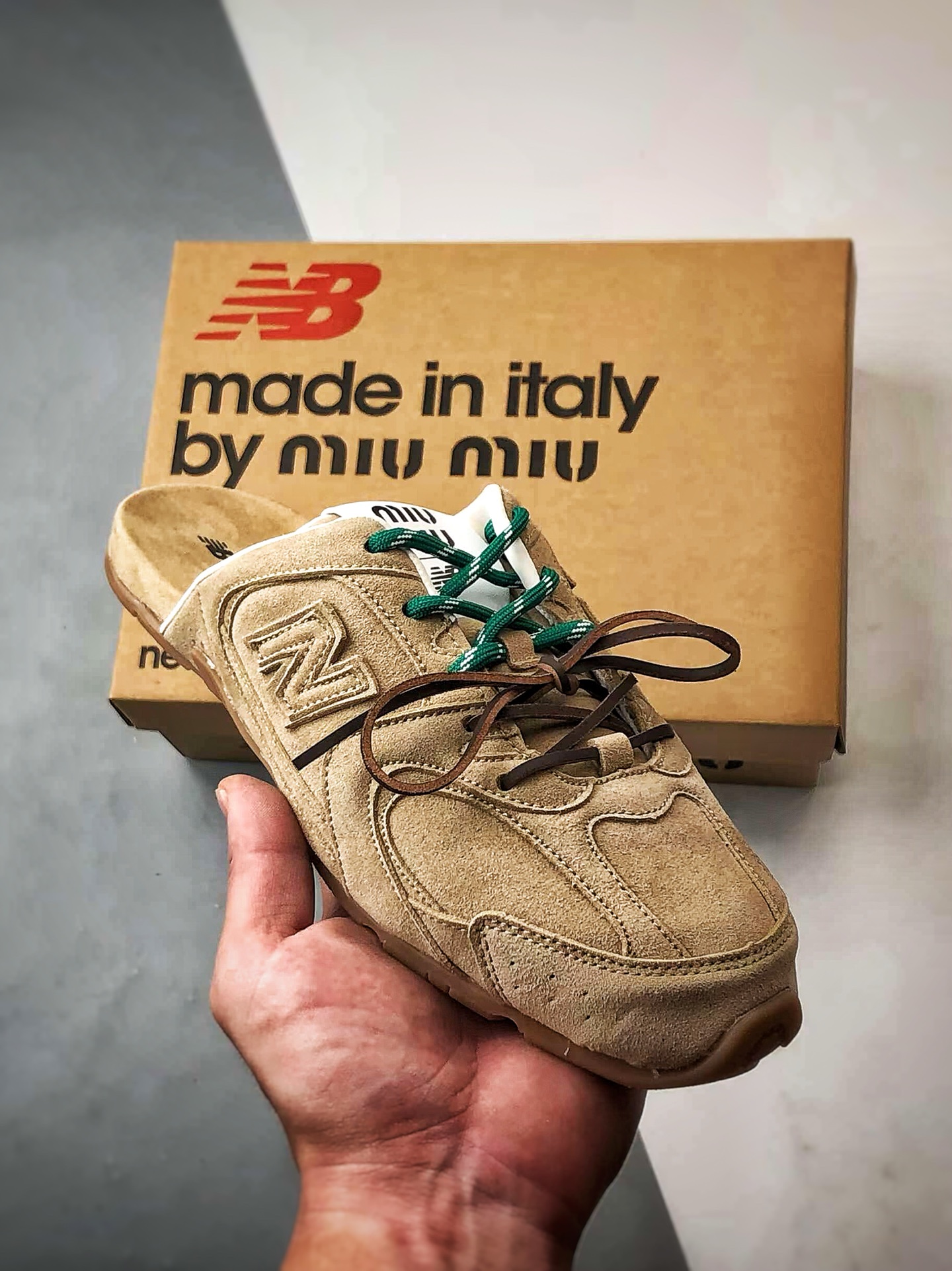 240 New Balancex MiuMiu/缪缪 棕色 春夏新款 圆头平底包头半拖拖鞋